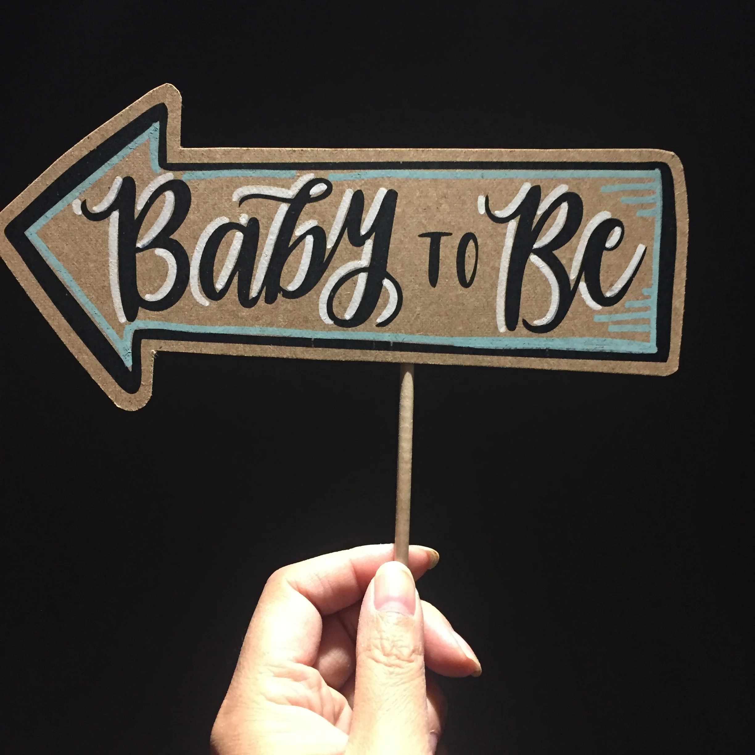 Baby to Be - Arrow Posecards™®