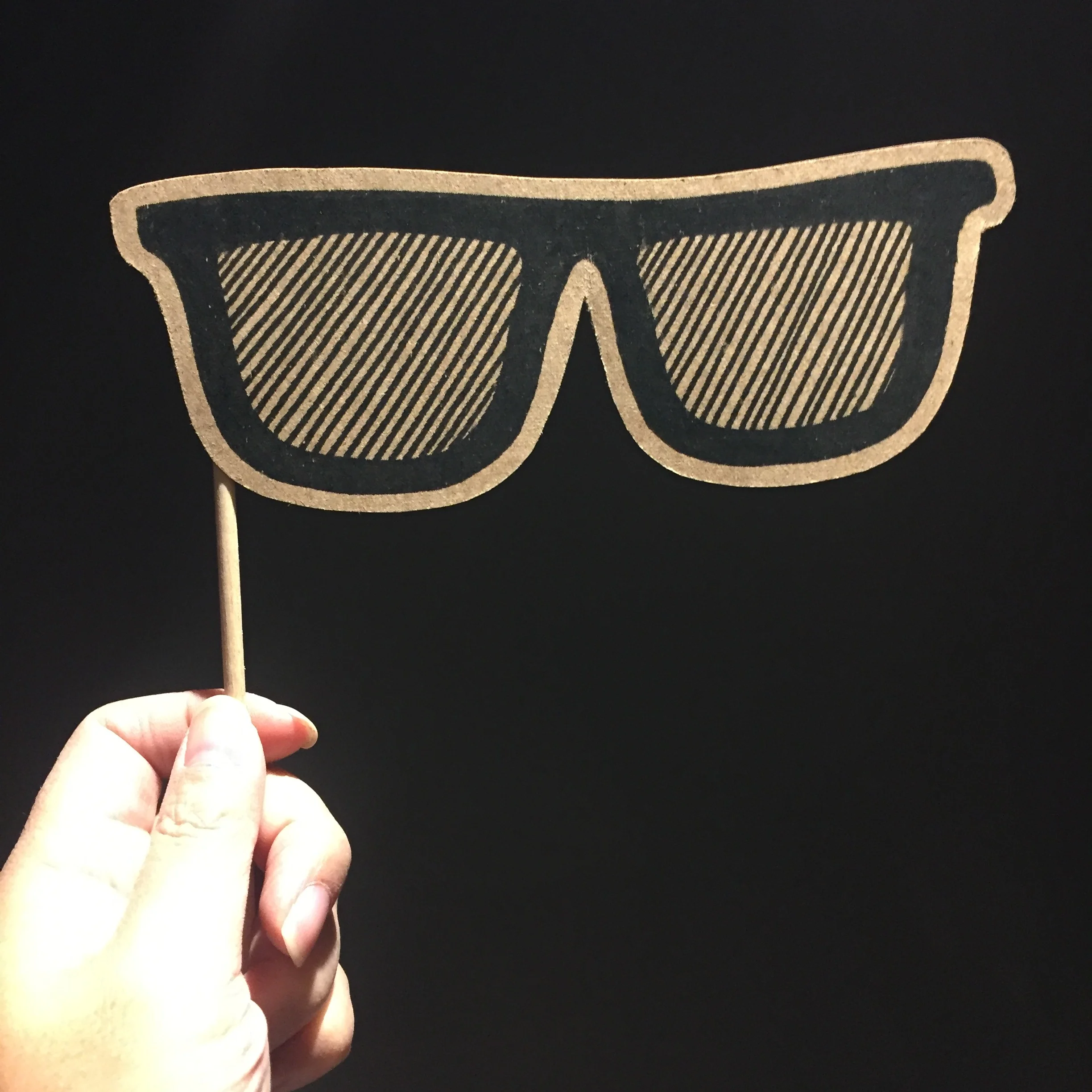 Sunglasses Posecards™®