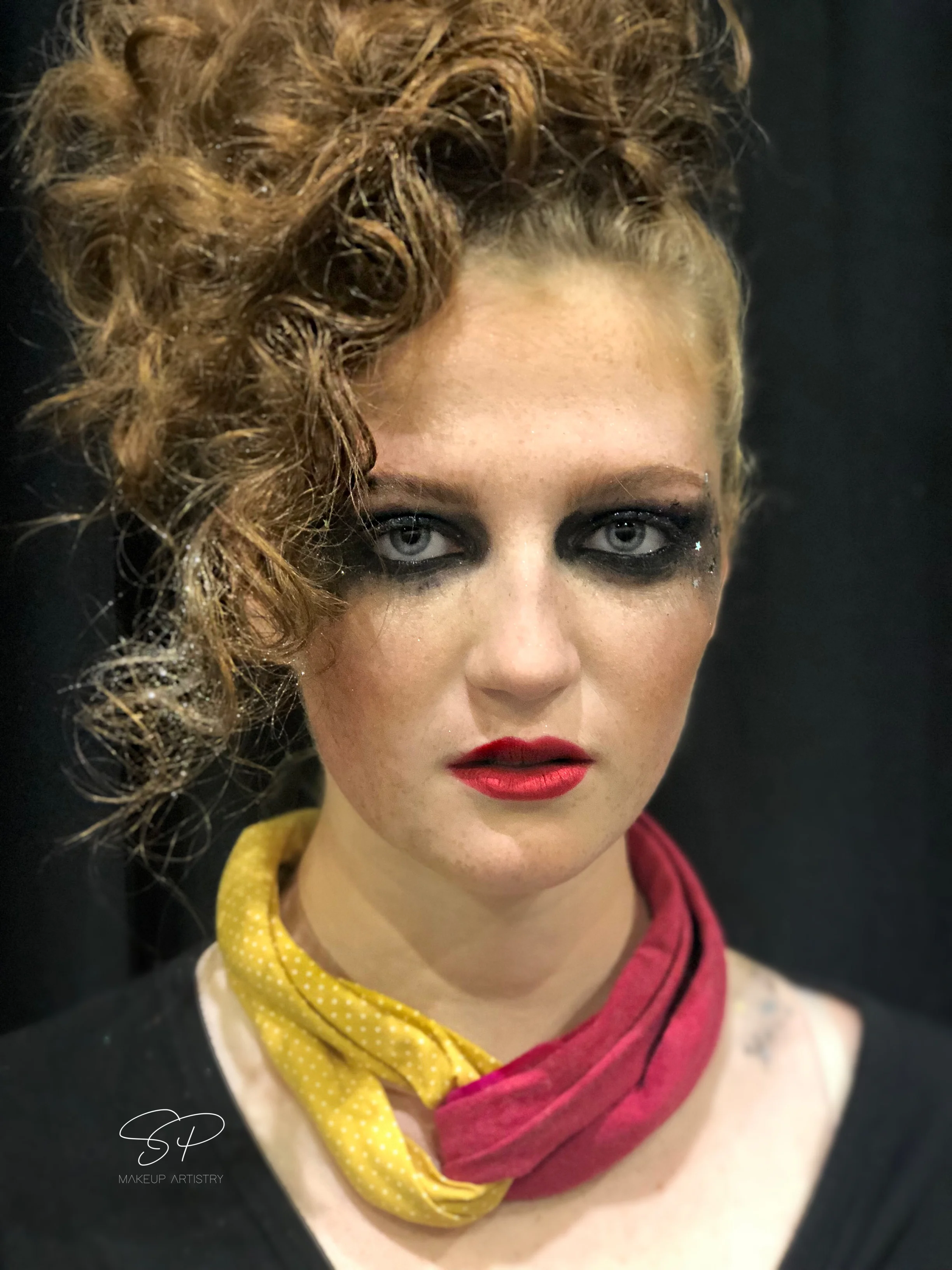 Facetune_18-10-2018-14-24-22.jpg