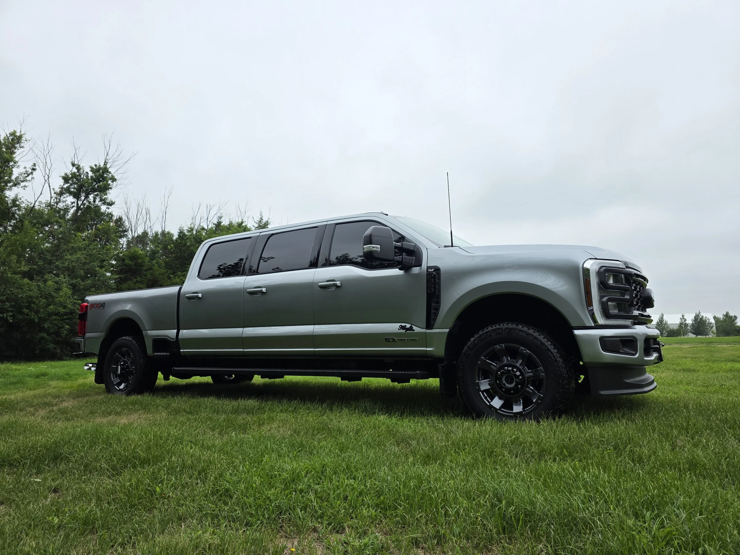 KING SERIES 6 DOOR PICKUP 2024 F-350 SRW