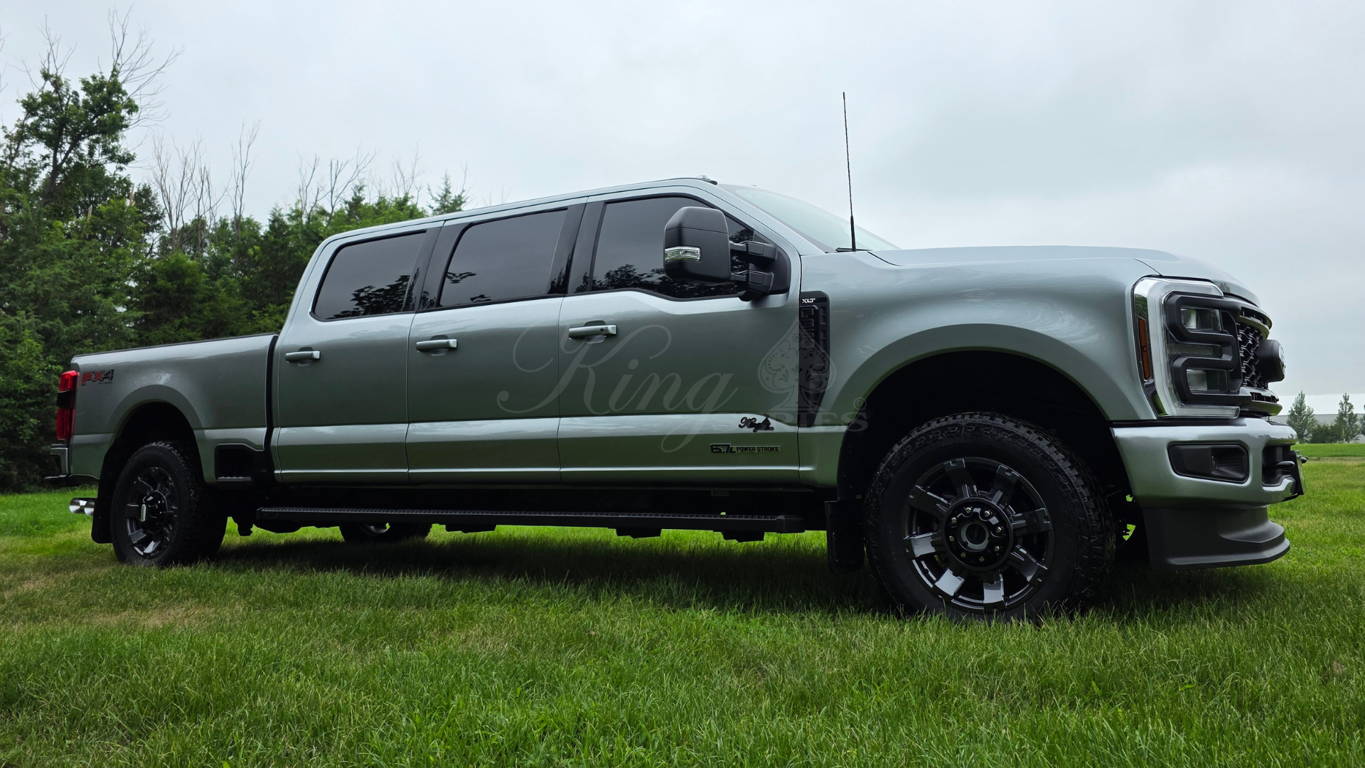 KING SERIES 6 DOOR PICKUP 2024 F-350 SRW SILVER