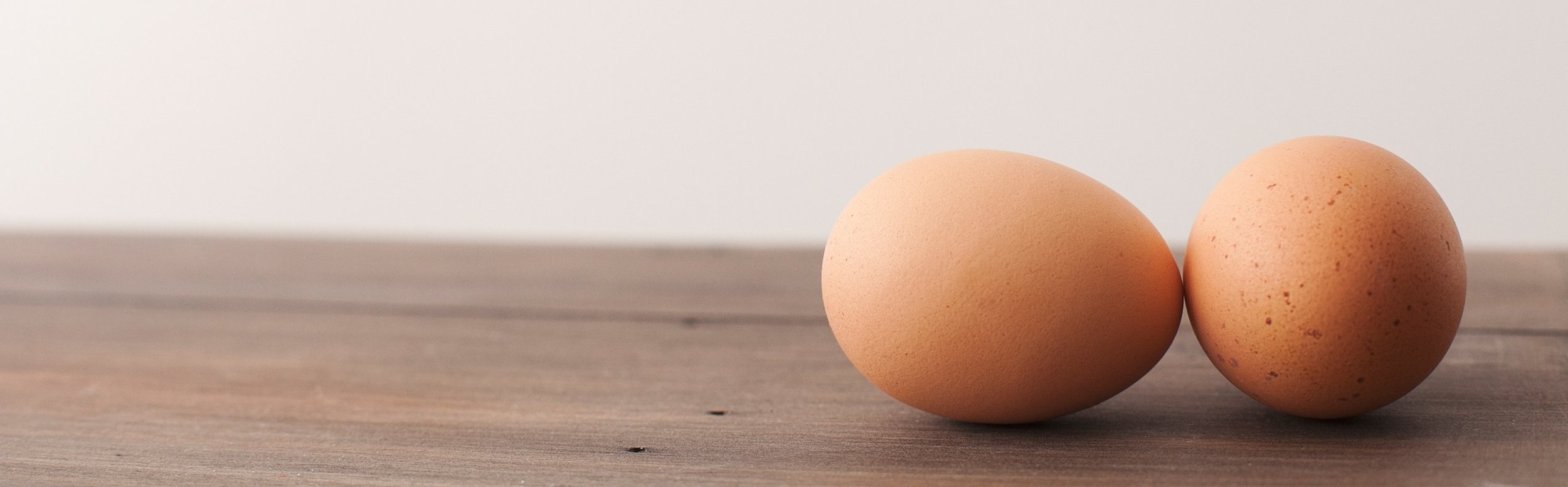 eggs-eggshells-fresh-2642201.jpg