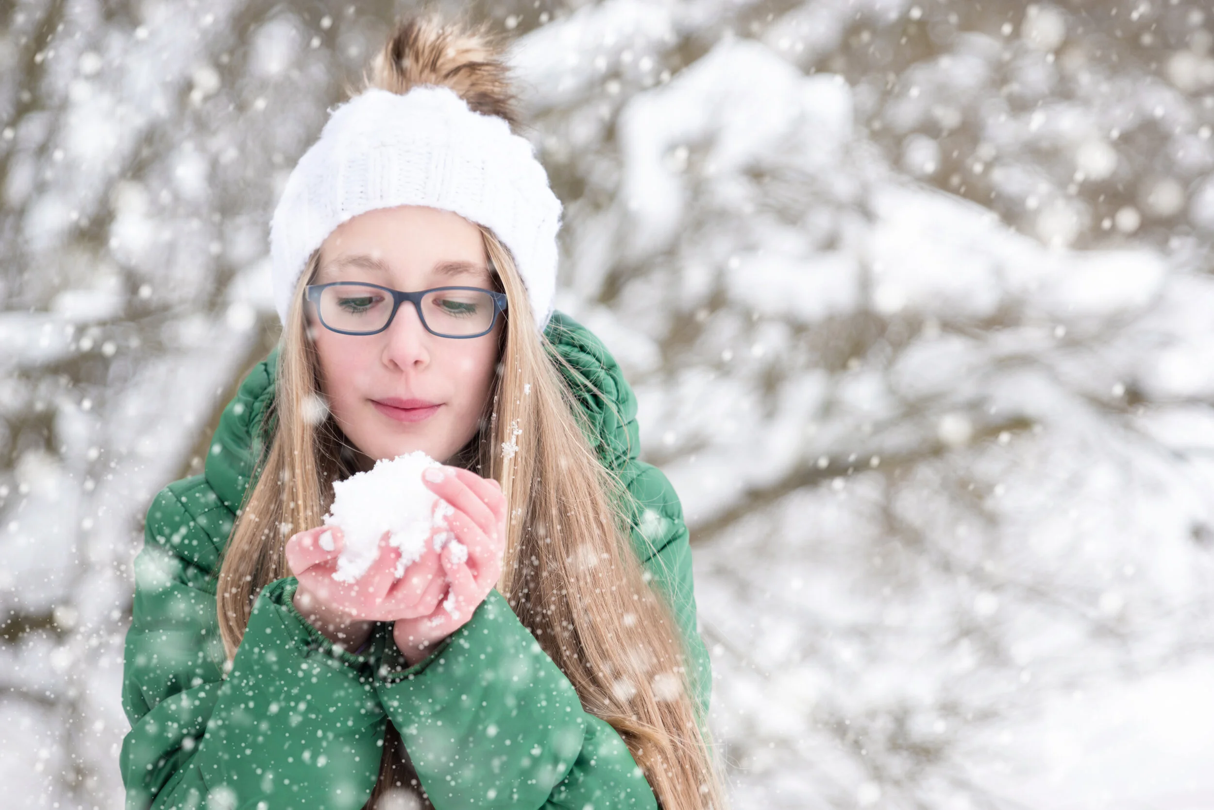 How to Keep Your Eyewear Fog-Free This Winter