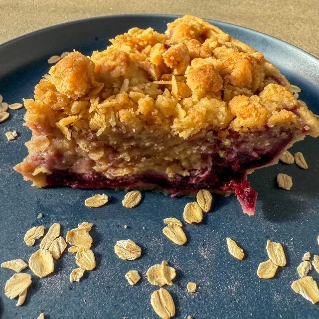 Oatmeal Streusel Berry Pie