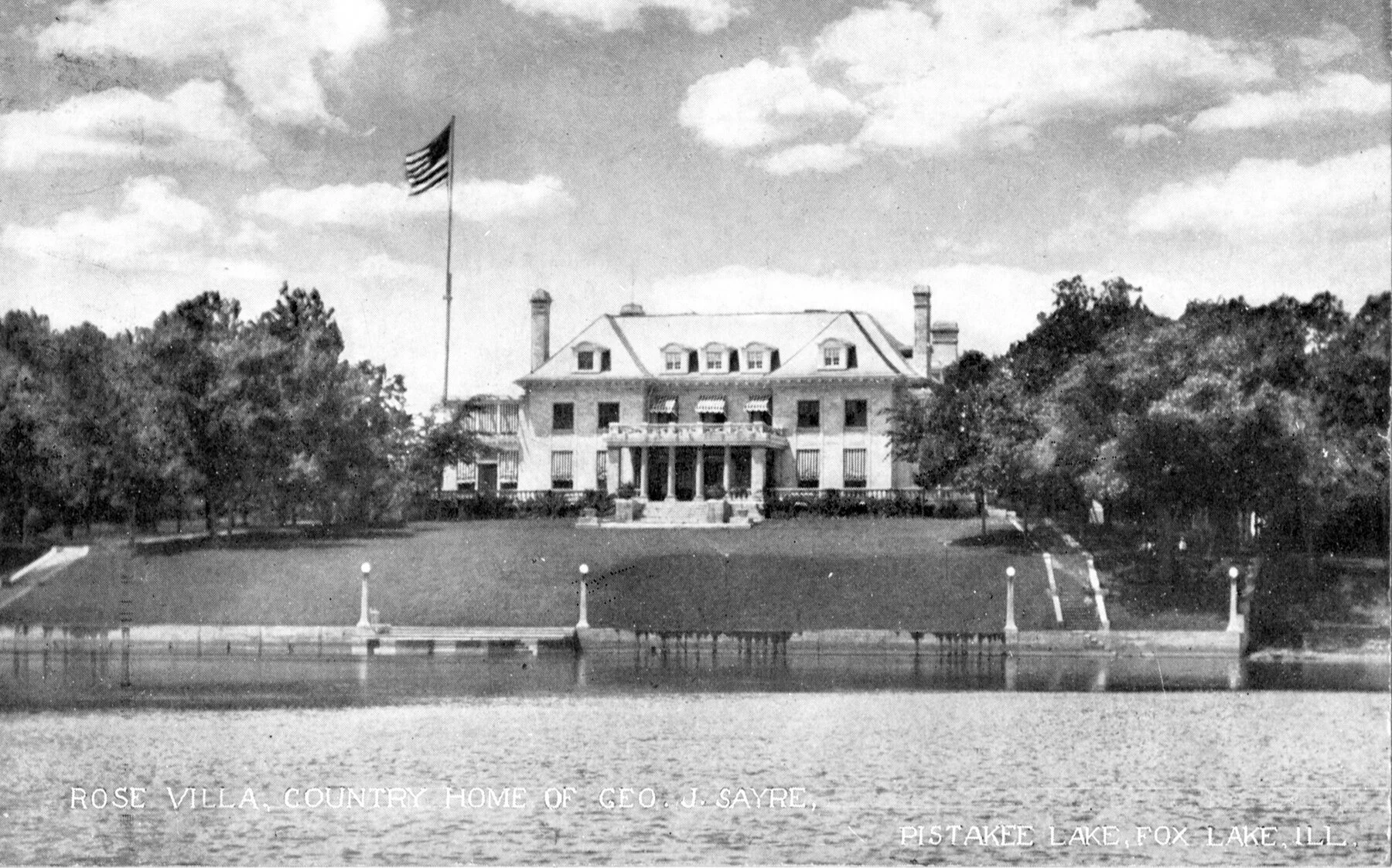 The Rose Villa of Pistakee Bay