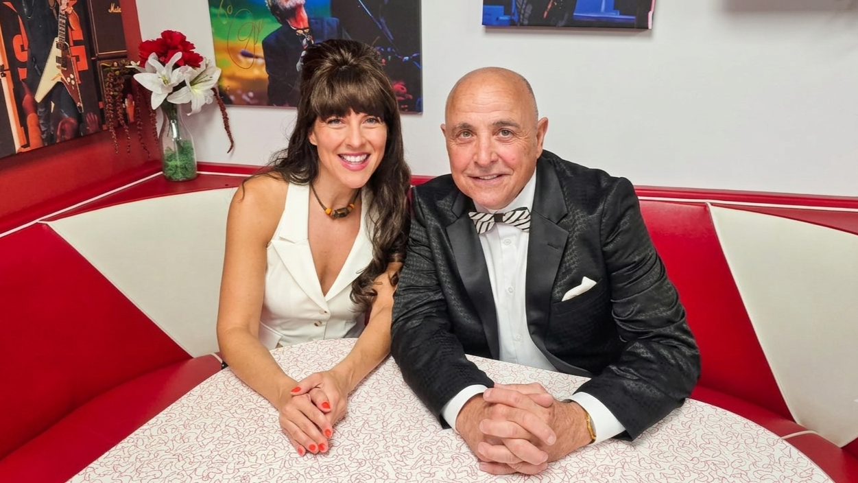 Dinner Show Series Featuring: Sincerely Sinatra w/Close to Karen