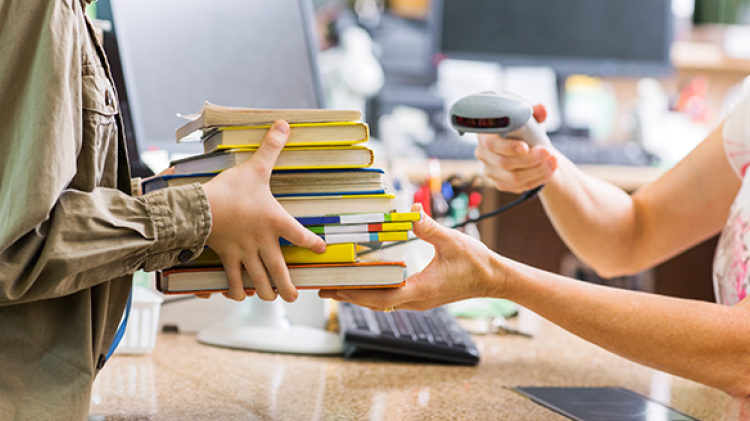 Finesgiving at McHenry Public Library: Nov. 1-15