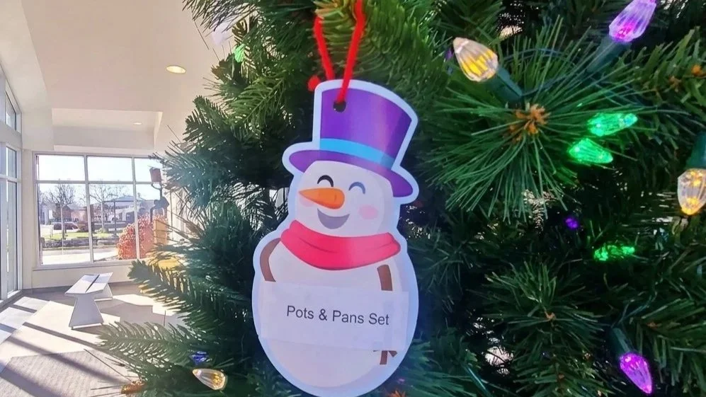 Giving Tree at McHenry Public Library: Nov. 9-Dec. 30