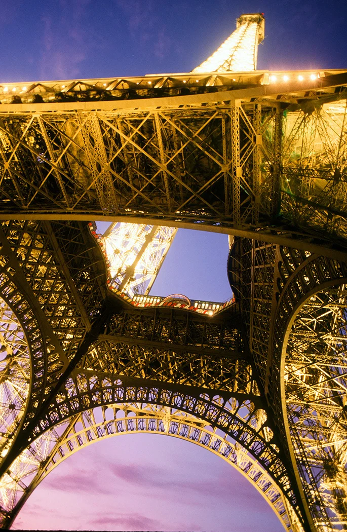 eiffel tower 1A..lo resjpg