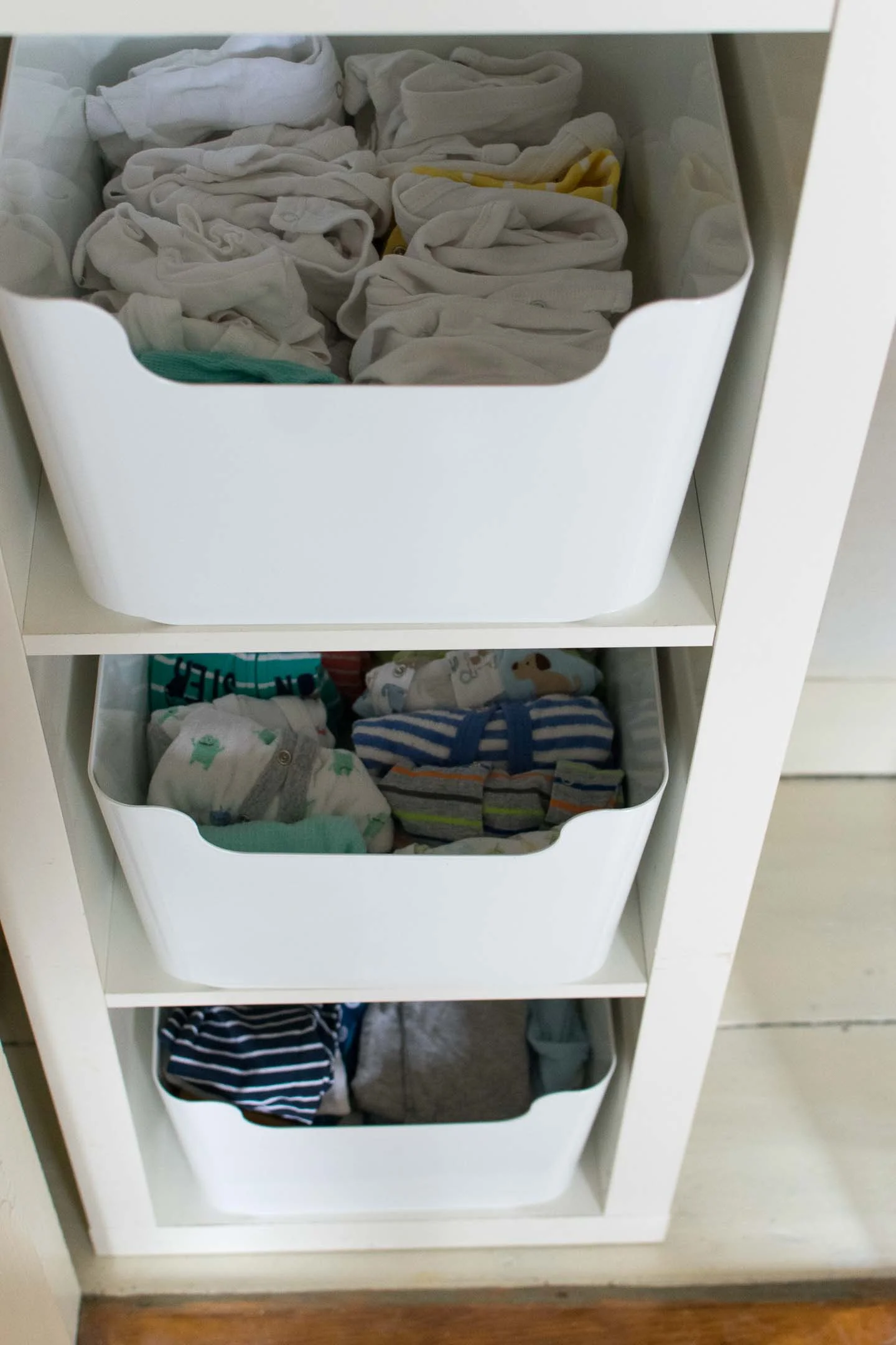 Organizing a Small Nursery Closet | One Room Challenge Week 5