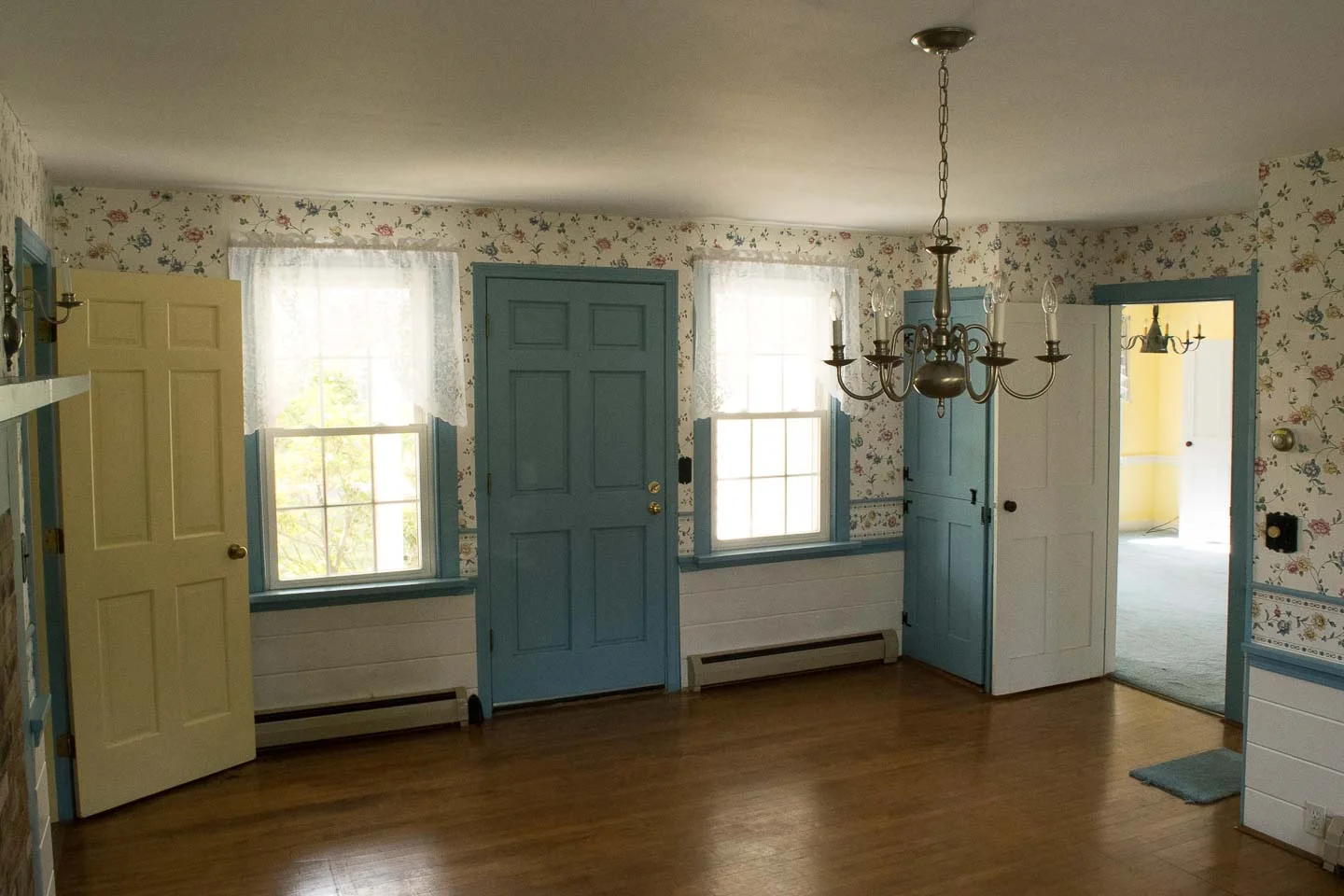 Historic-Colonial-Page-6342.jpg