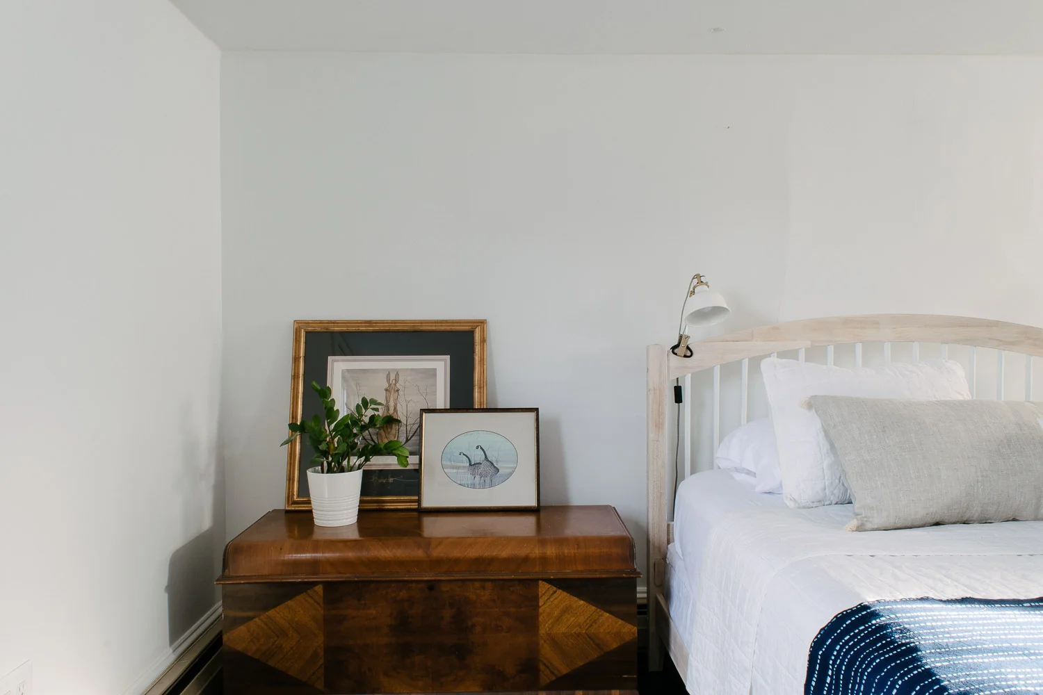 A-Modern-and-Bright-Historic-Guest-Suite-1709.jpg