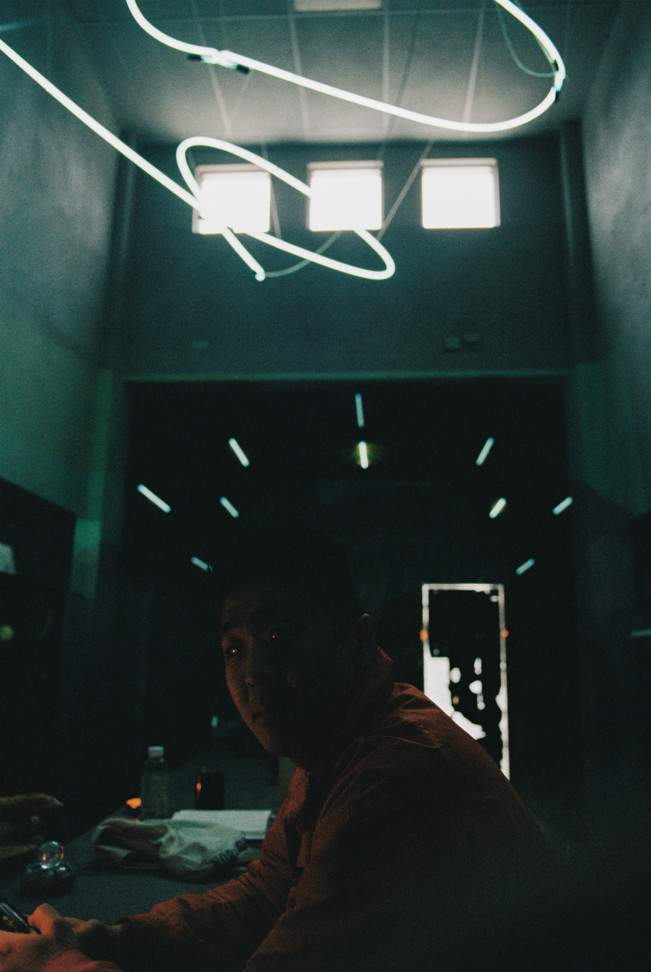 Hong608076-R1-020-8A.jpg