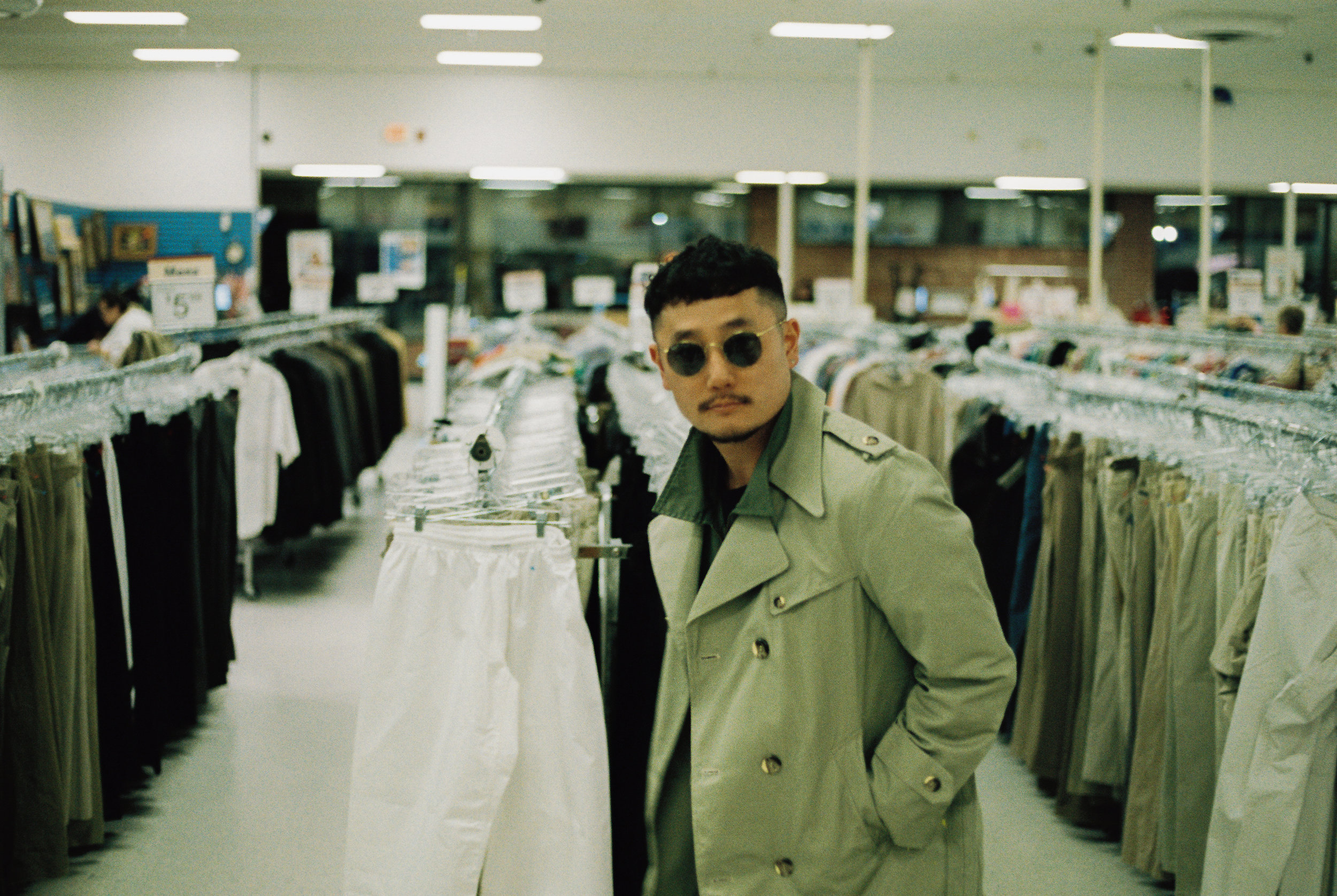 Hong607836-R1-043-20.jpg