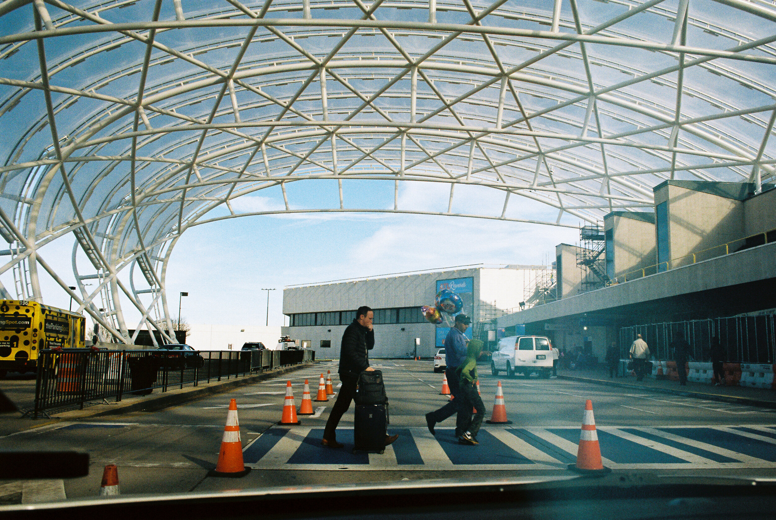 Hong607835-R1-071-34.jpg
