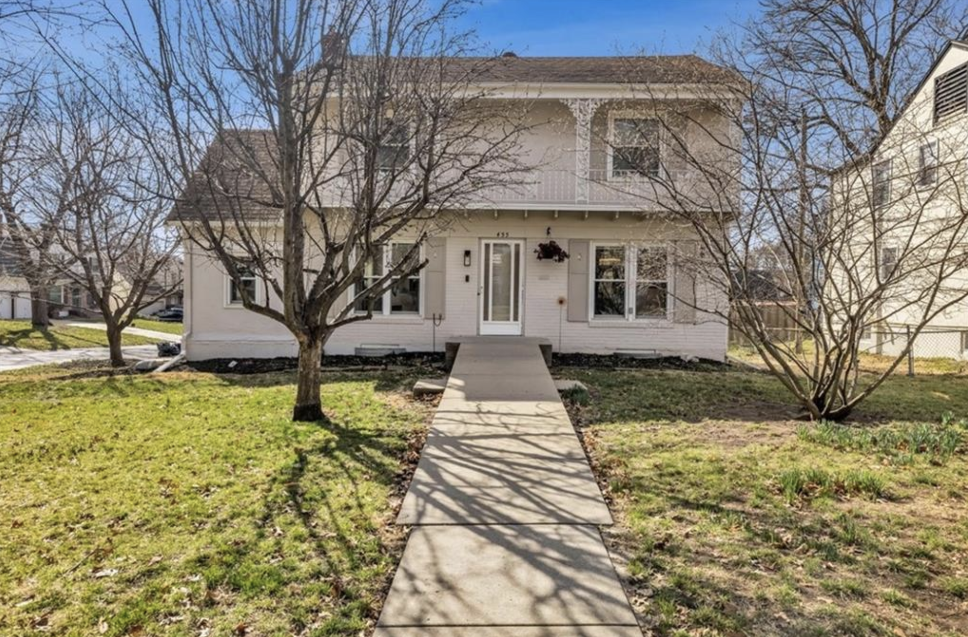  455 E 80th Terrace, KCMO 64131 $329,000