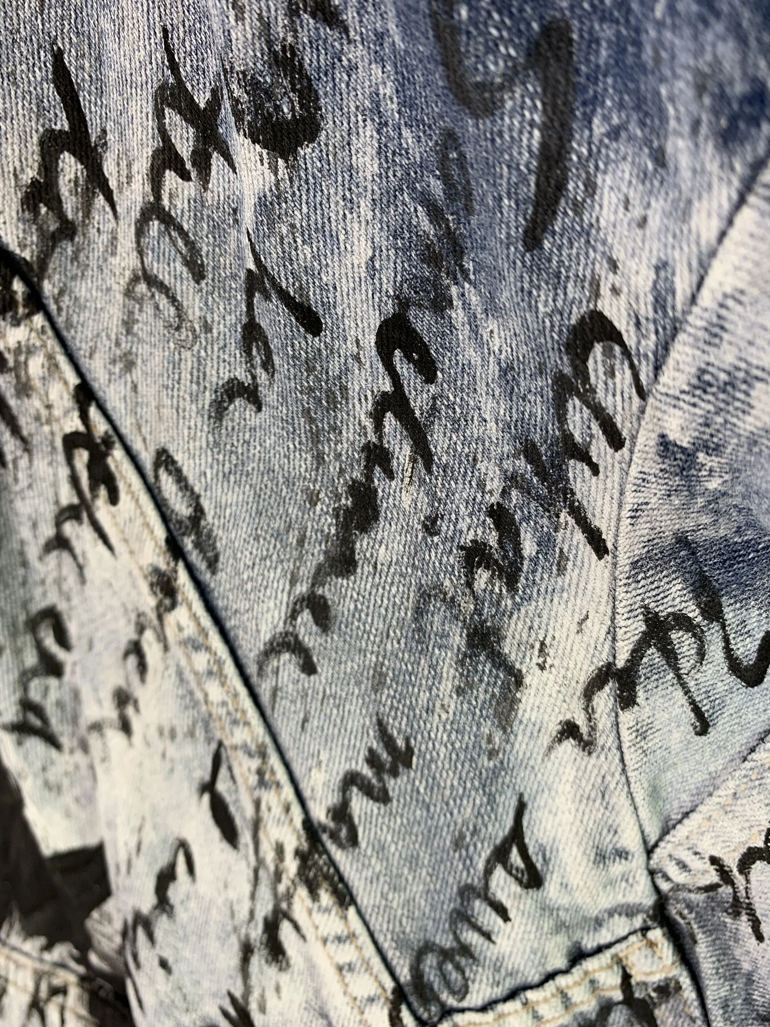 BC253D26-A416-45FE-B8CA-AF511EC9CFEA