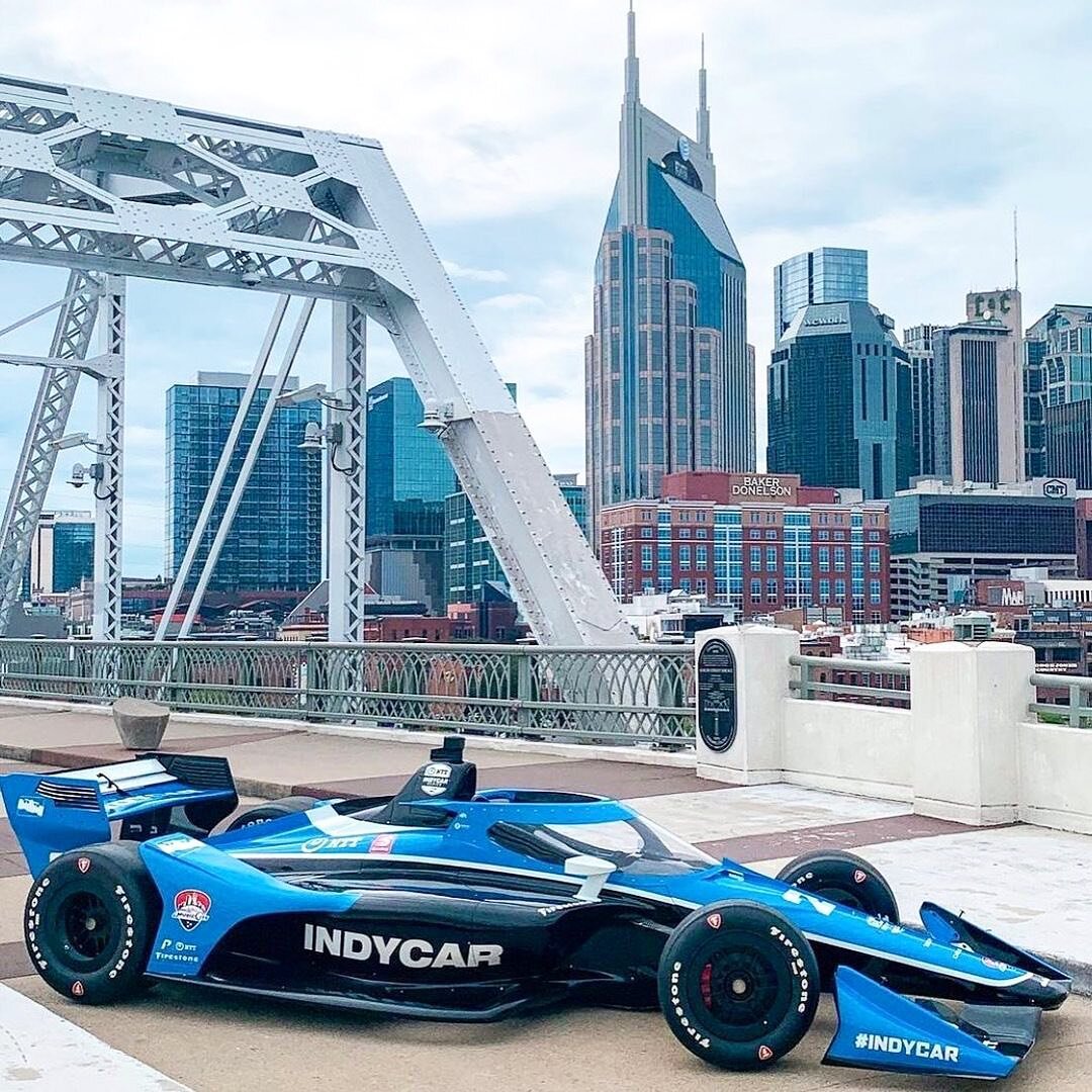 Big Machine @musiccitygp STARTS TOMORROW and @one_nashville is ready to be the backdrop of this awesome event! 🏎🏎🏎

🏁Get ready for race weekend🏁

#bigmachinemcgp #onenashville #unicoproperties #unico #nashville #indycar #grandprix #nashville #na
