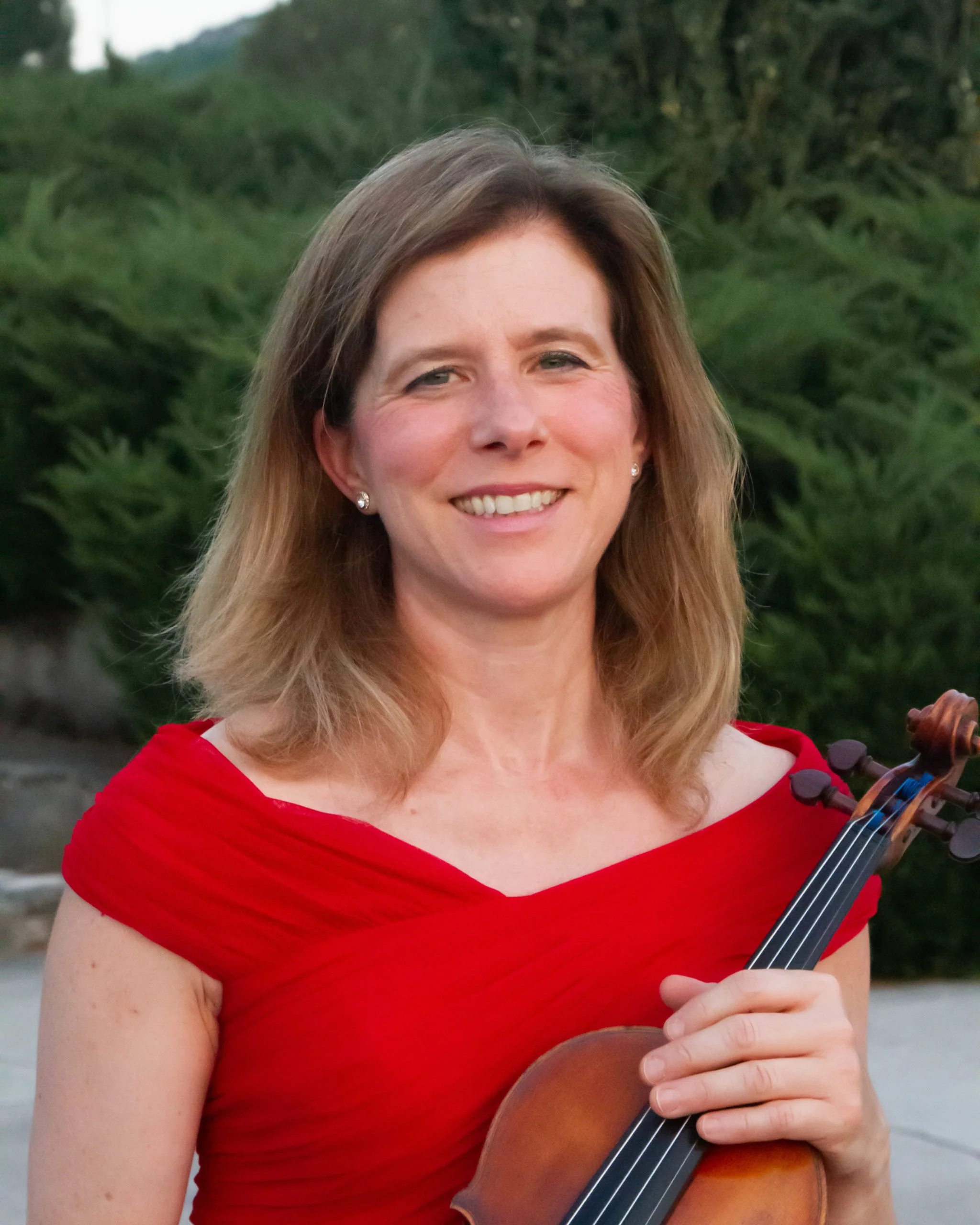 Katrhyn Votapek, Violin