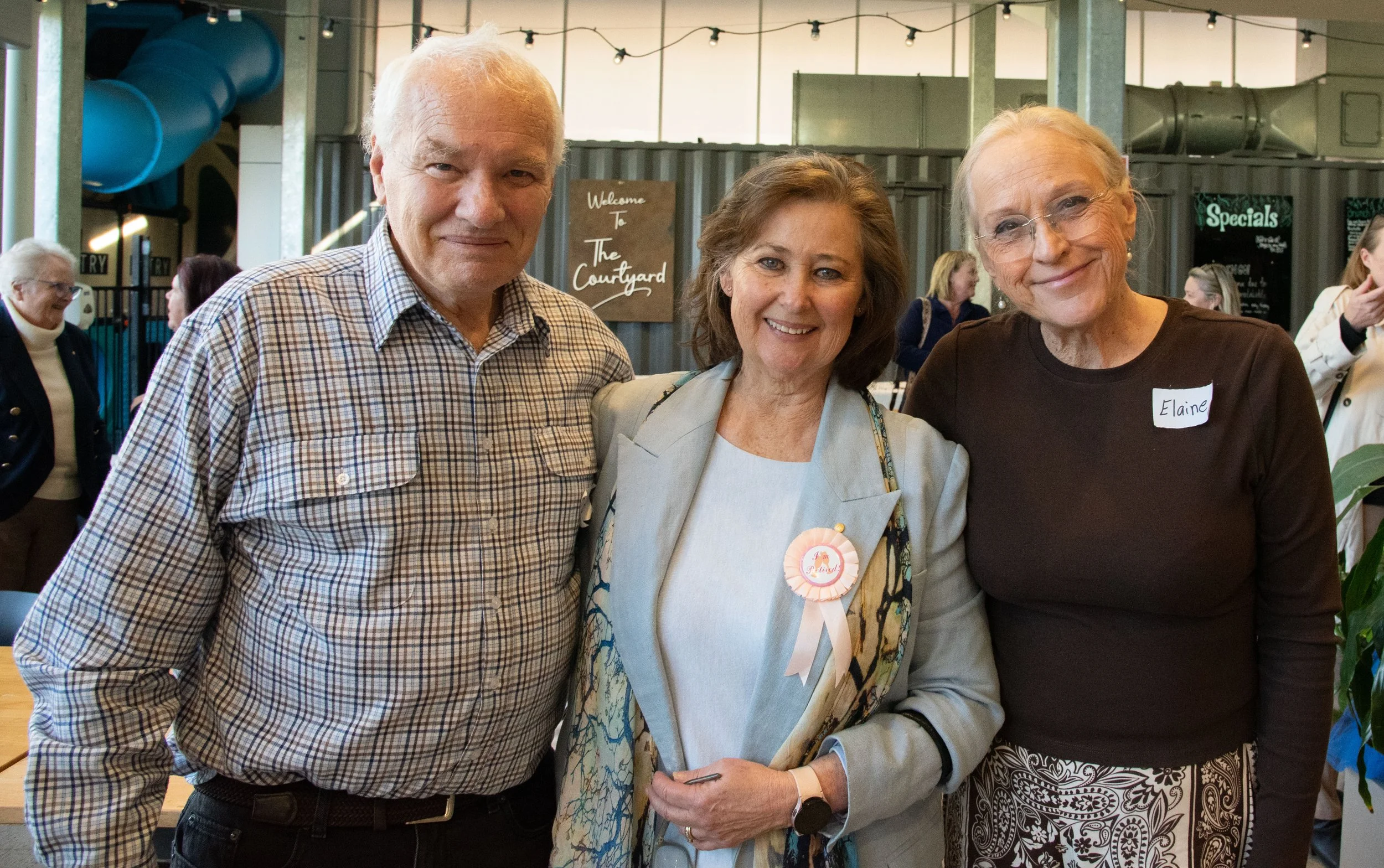 Ross, Sue, Elaine 2.jpg