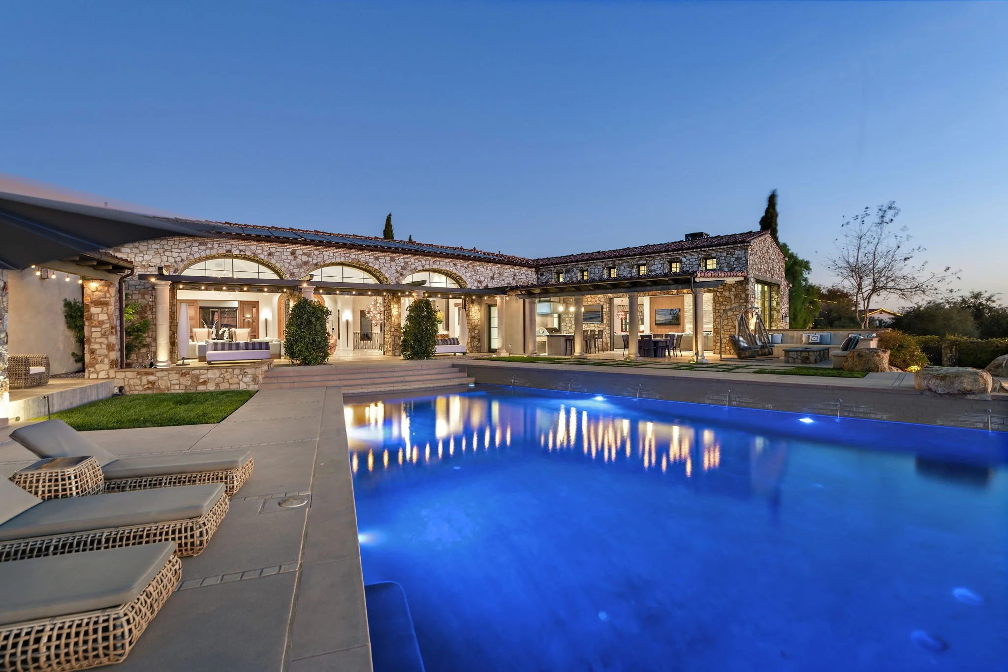 138-web-or-mls-138-print-8114 Sendero de la Pradero TWILIGHT (33).jpg