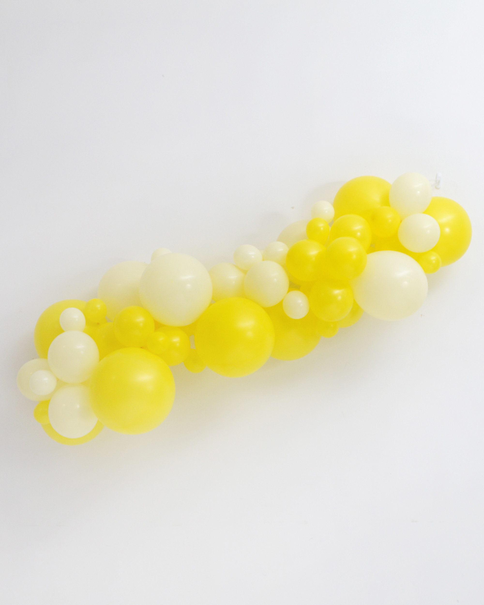 Popcorn Balloon Garlan Kit