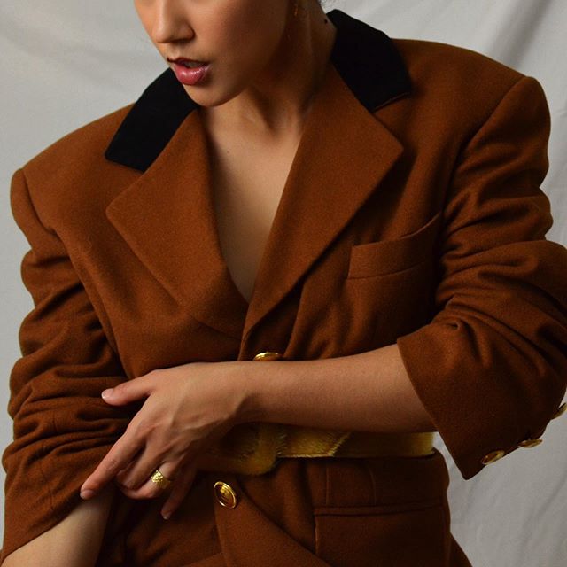 💪🏾 Oversized #Vintage Escada Wool Blazer 💪🏾 #alwaysplaydressup