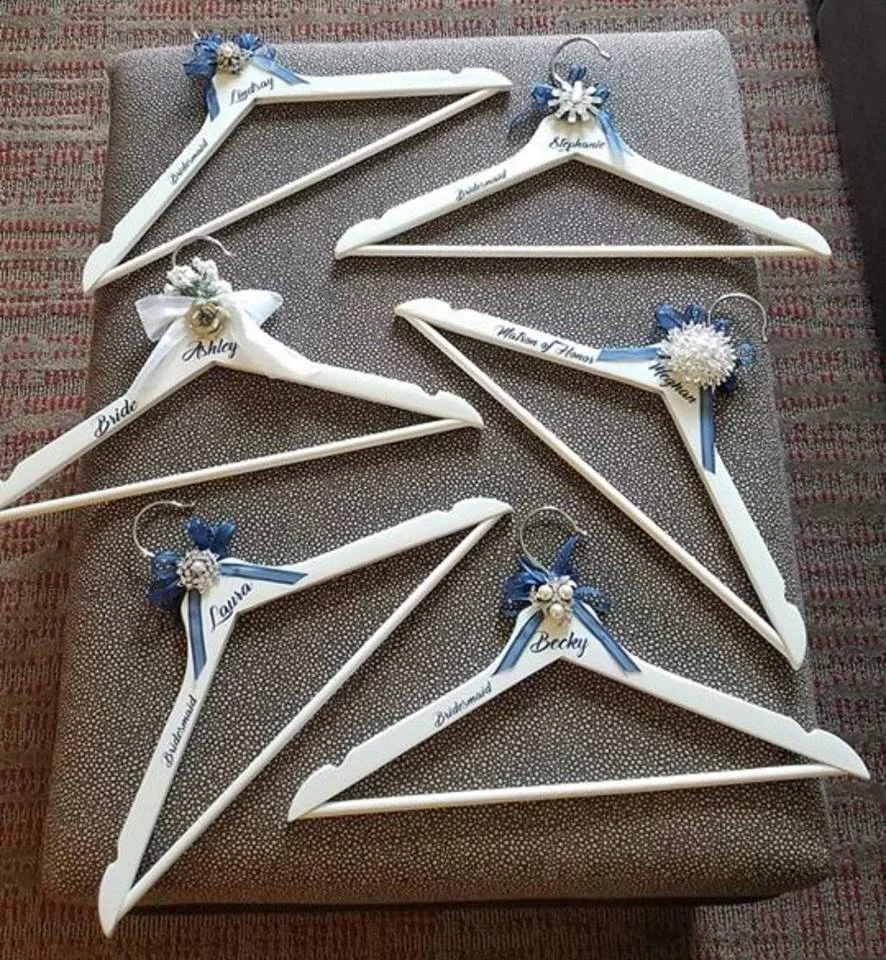 Hanger 1.jpg