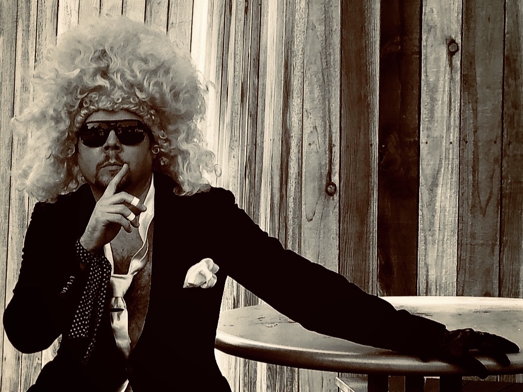 Lou-ie, Hollywood Bowl, 2018