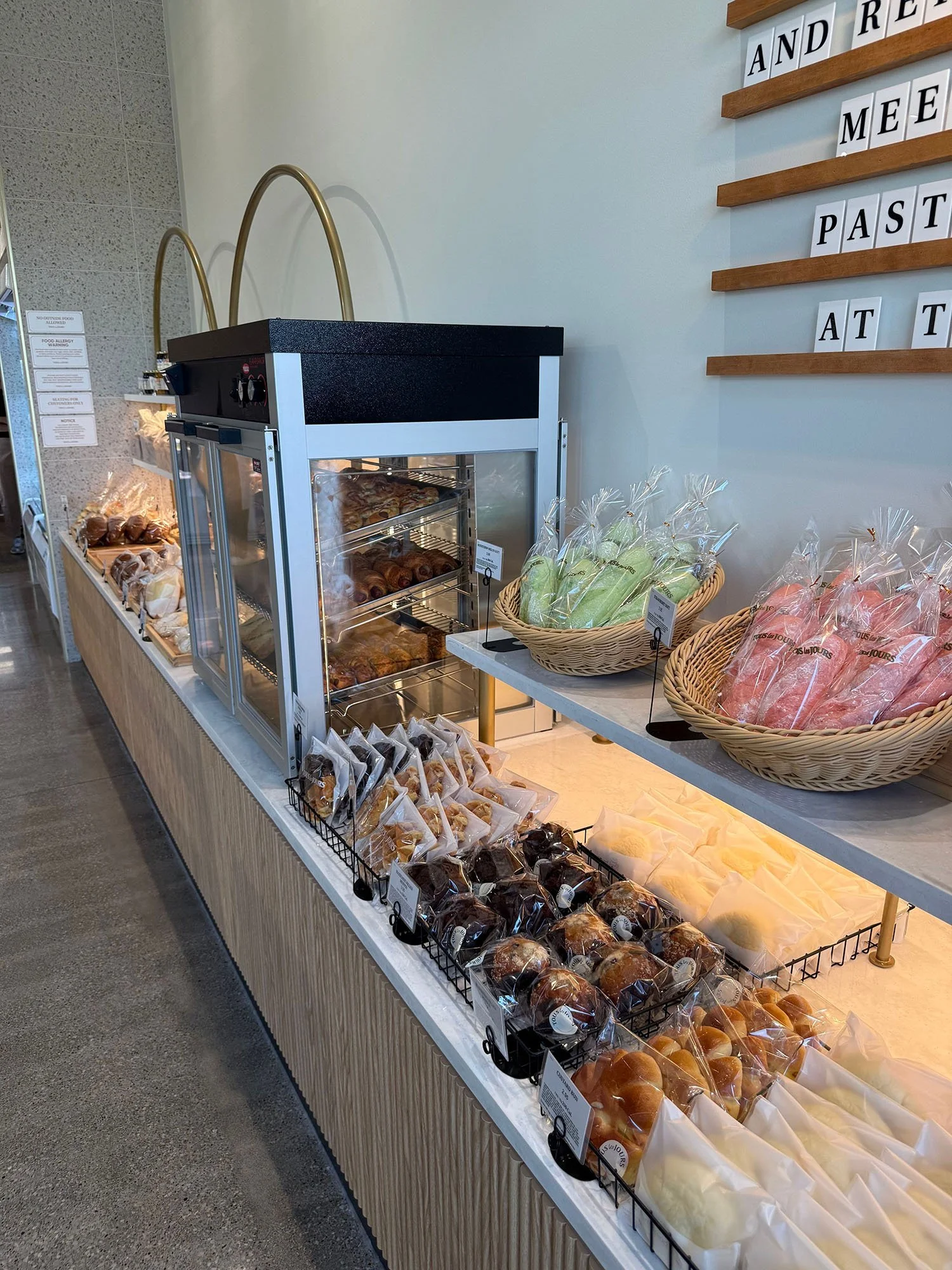 Tous Les Jour_17.jpg