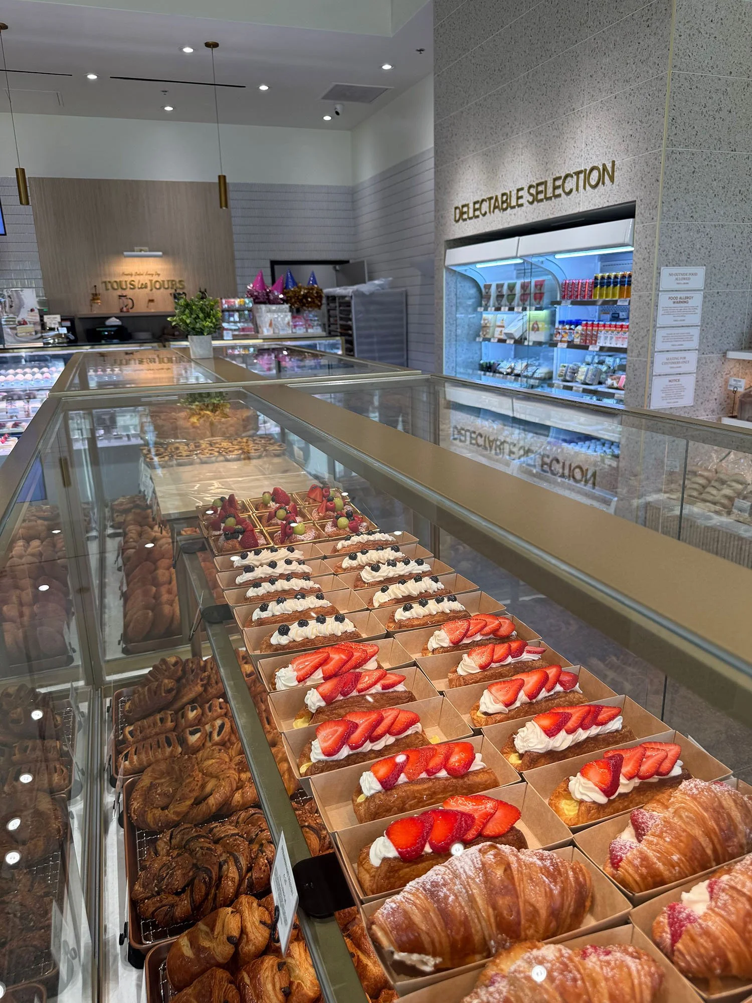 Tous Les Jour_13.jpg