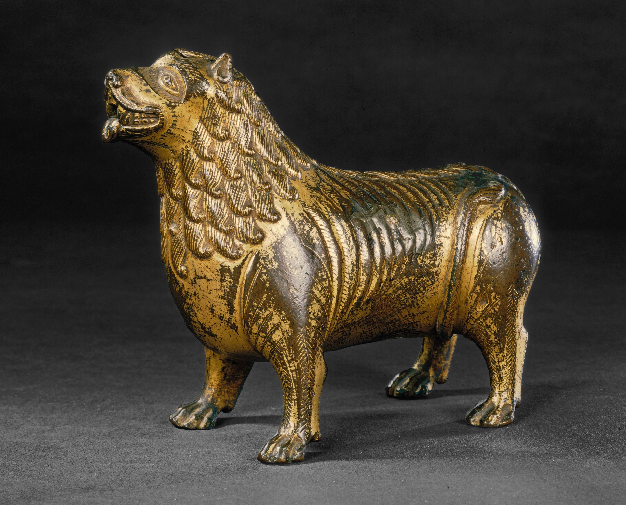 aquamanile_in_the_form_of_a_lion_1942.9.281.jpg