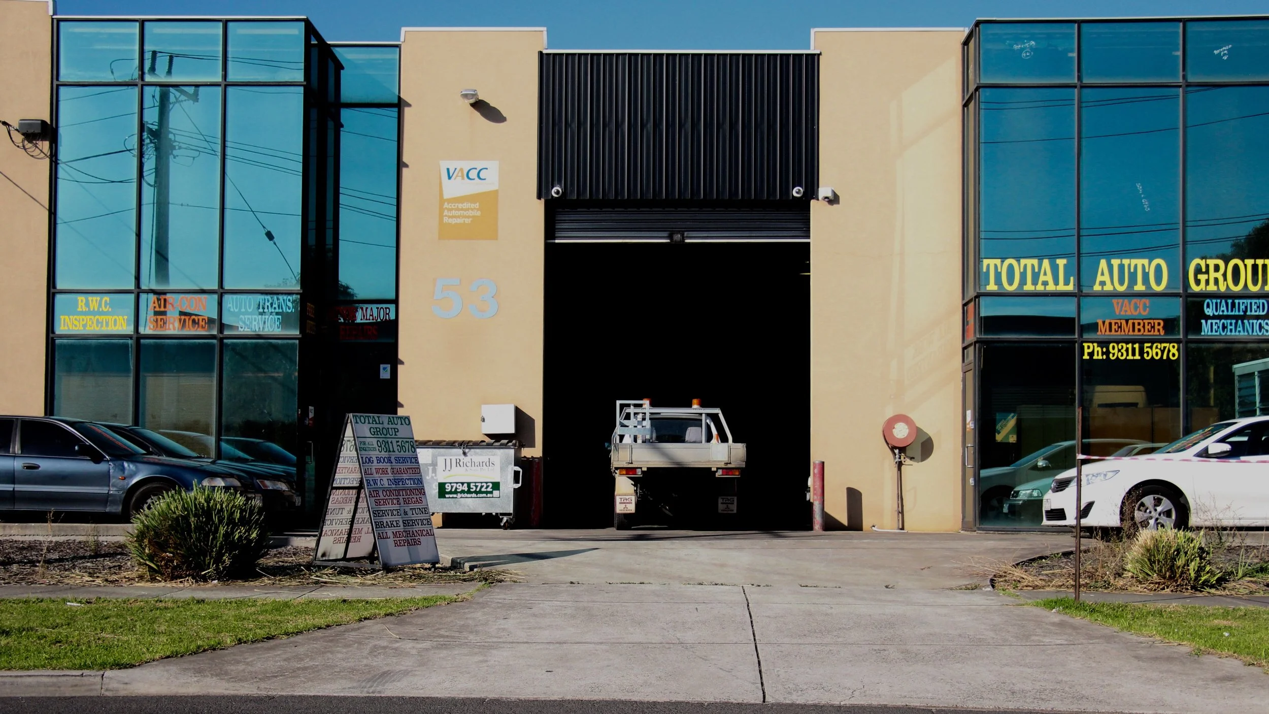 Total Auto Group - Sunshine West