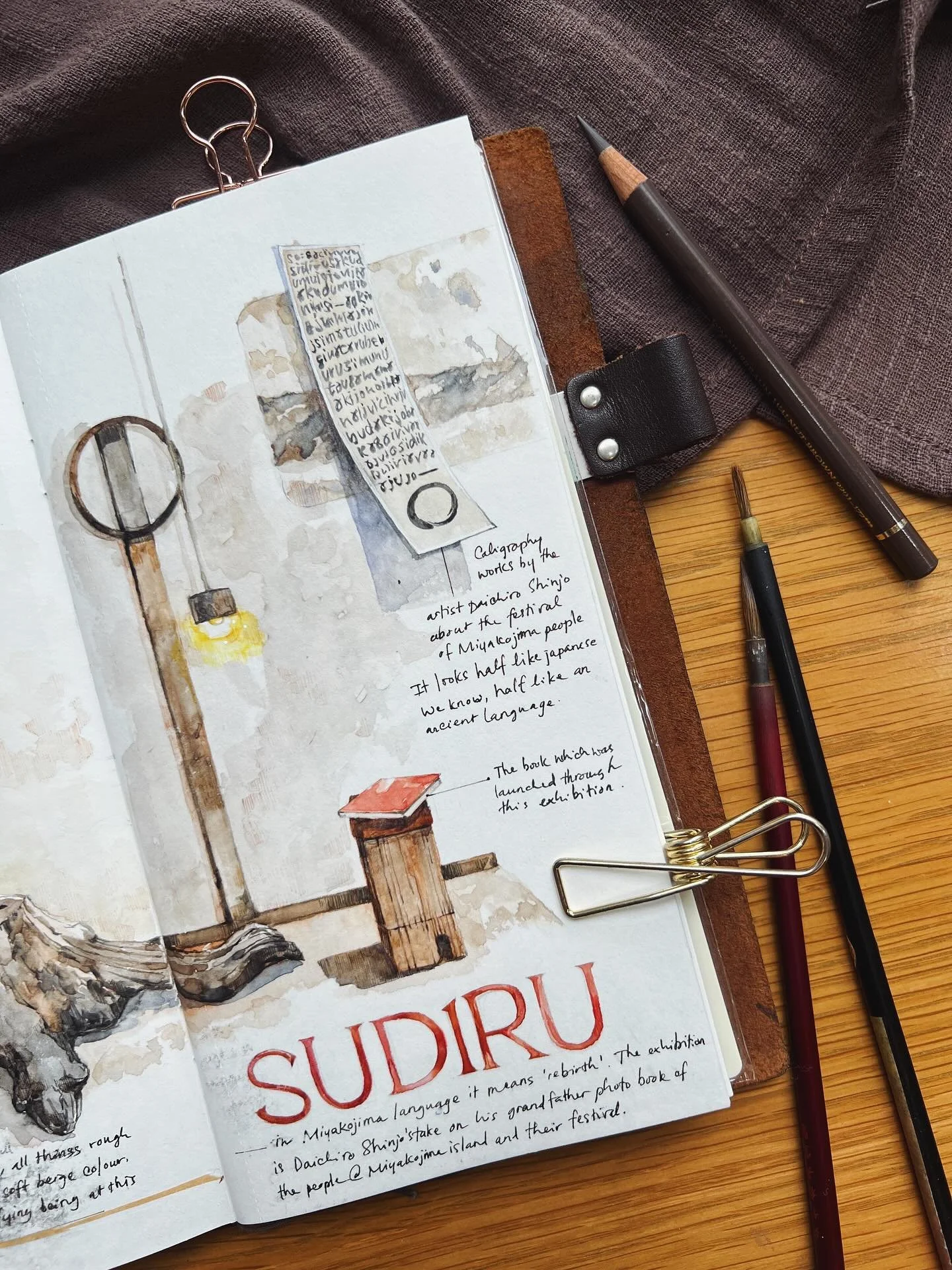 We were very lucky to have Chihiro and Kanto take us around Kyoto, especially to the non-touristy spots (arigato!!! 🫶🏻)

One of them was @kokyu_gallery , where Chihiro&rsquo;s friend was holding an exhibition - @daichiro_ &lsquo;s &ldquo;SUDIRU&rdq