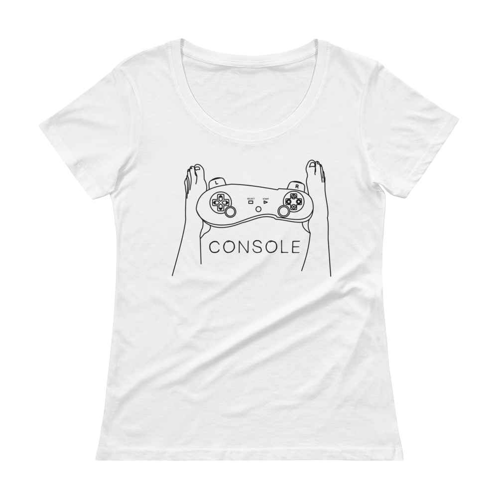 Scoopneck Sally | White
