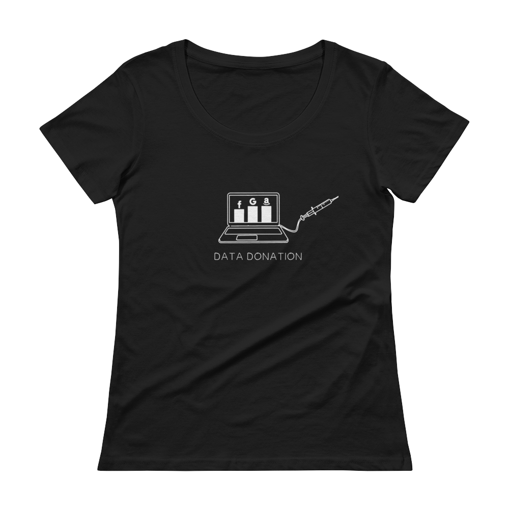 Scoopneck Sally | Black