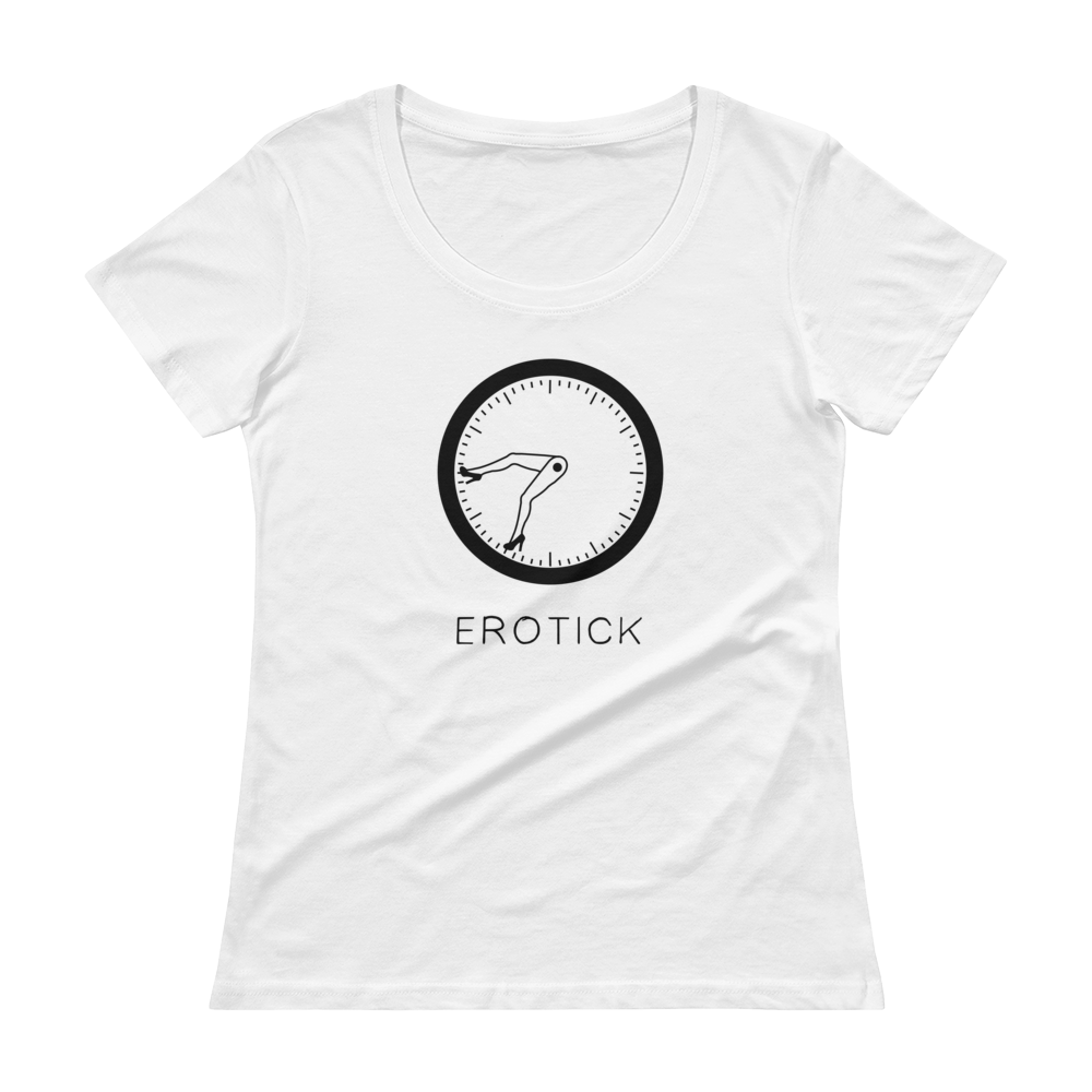 Scoopneck Sally | White