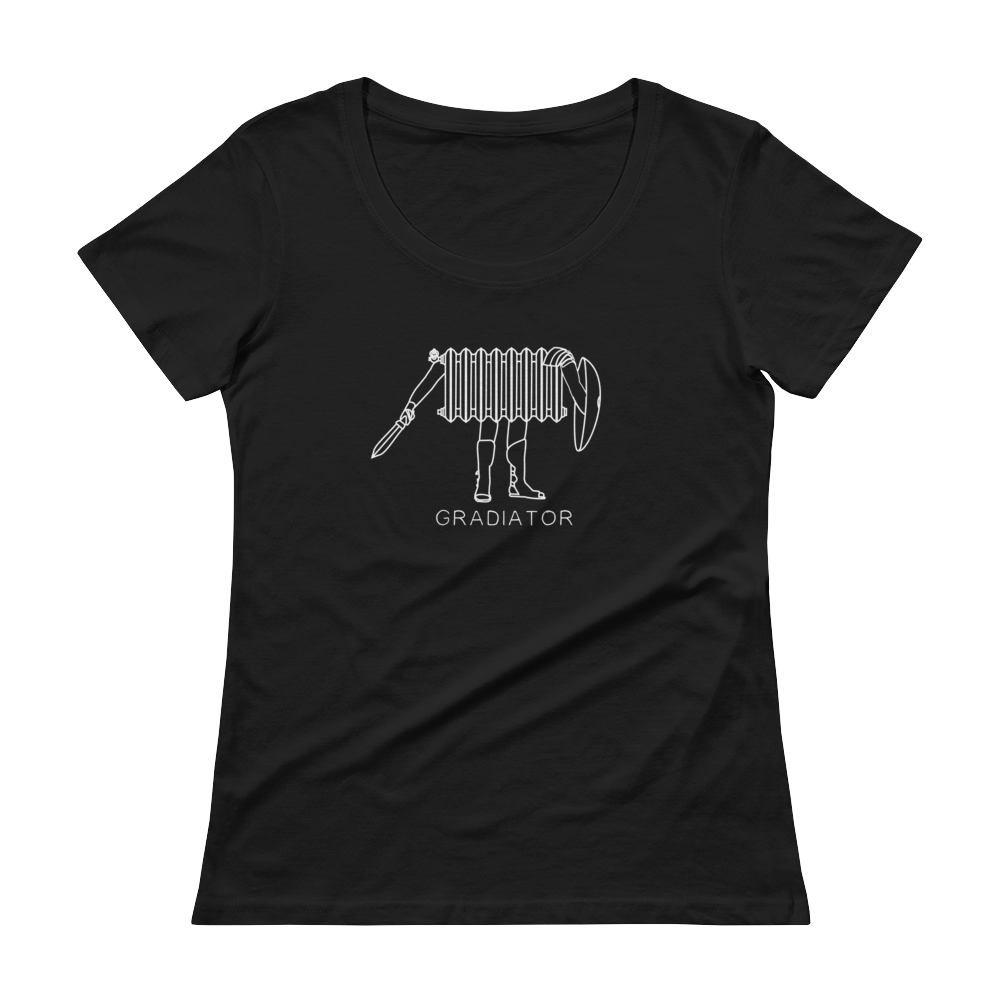 Scoopneck Sally | Black
