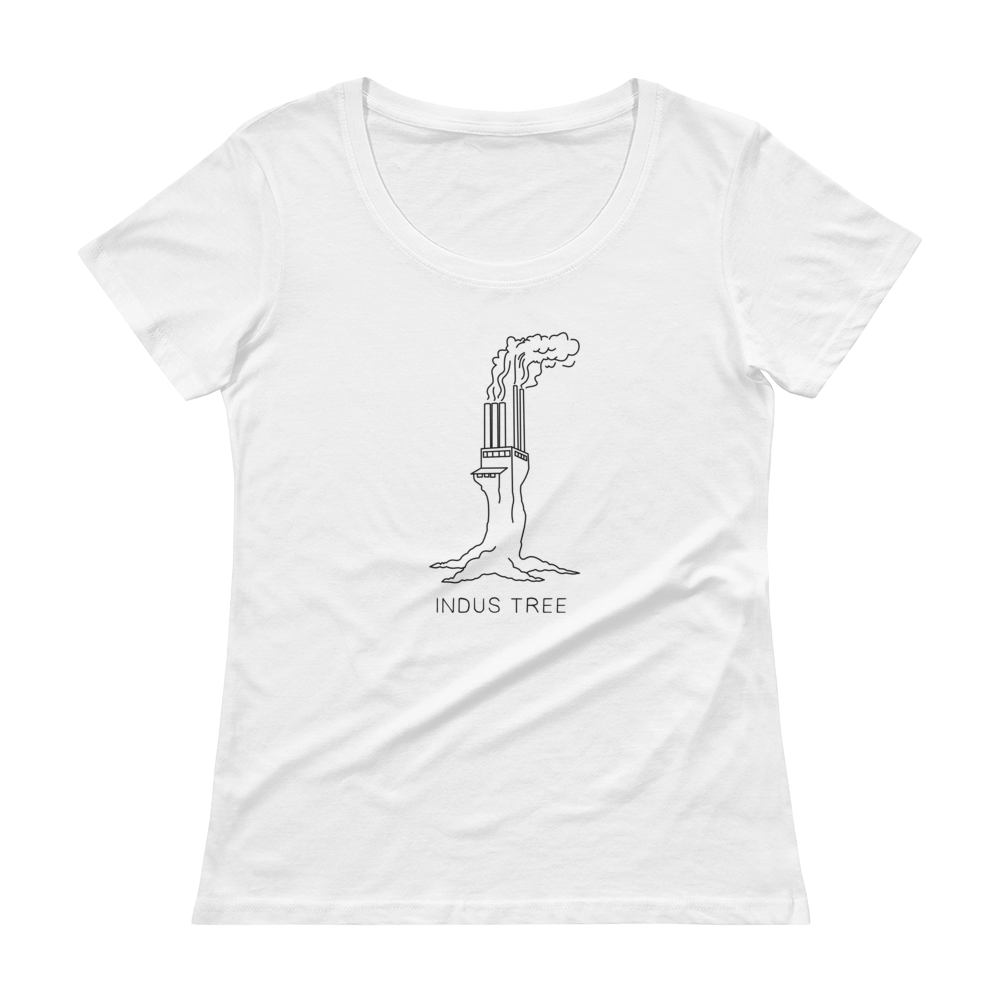 Scoopneck Sally | White