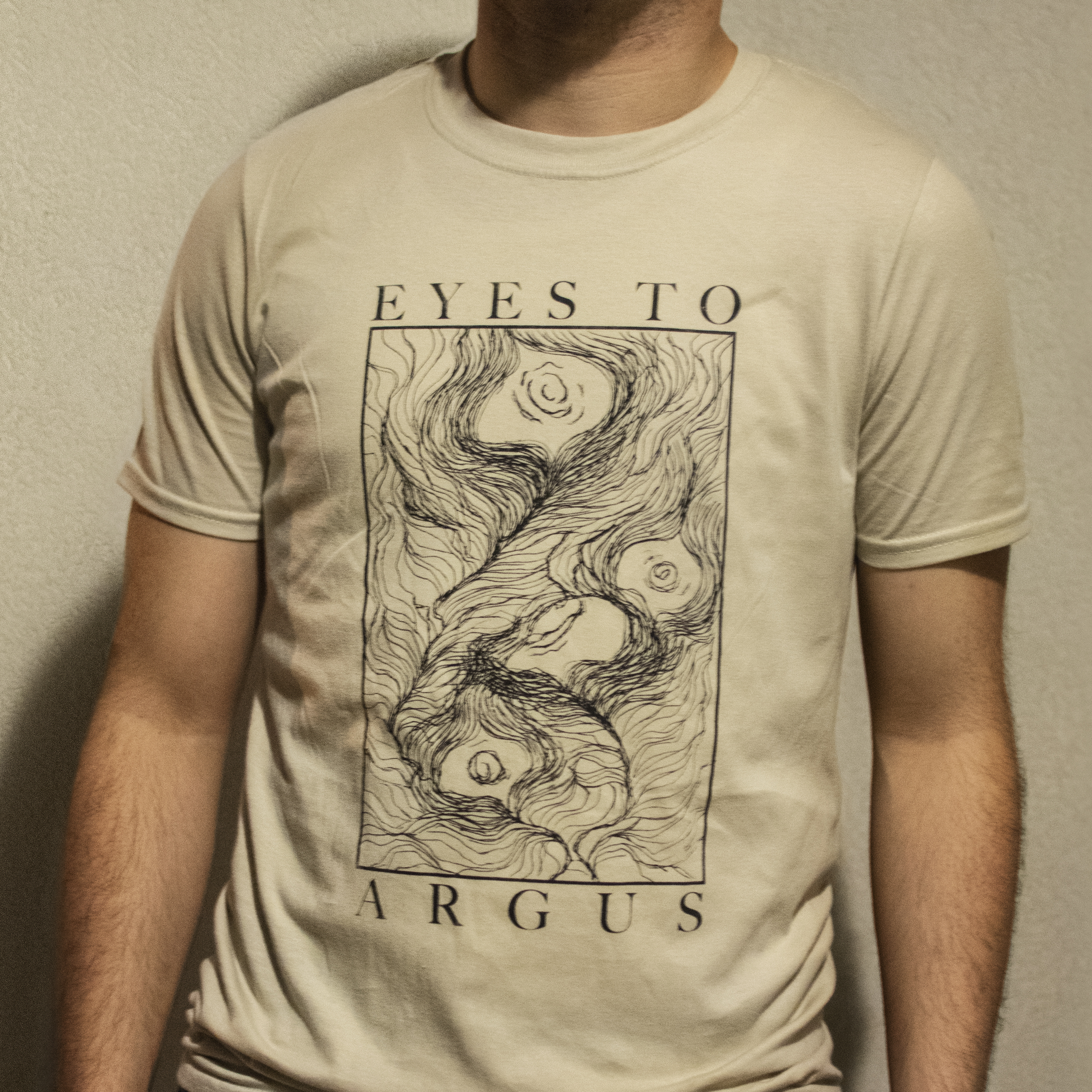 eyestoargustee_orpheuslooksaround_sand