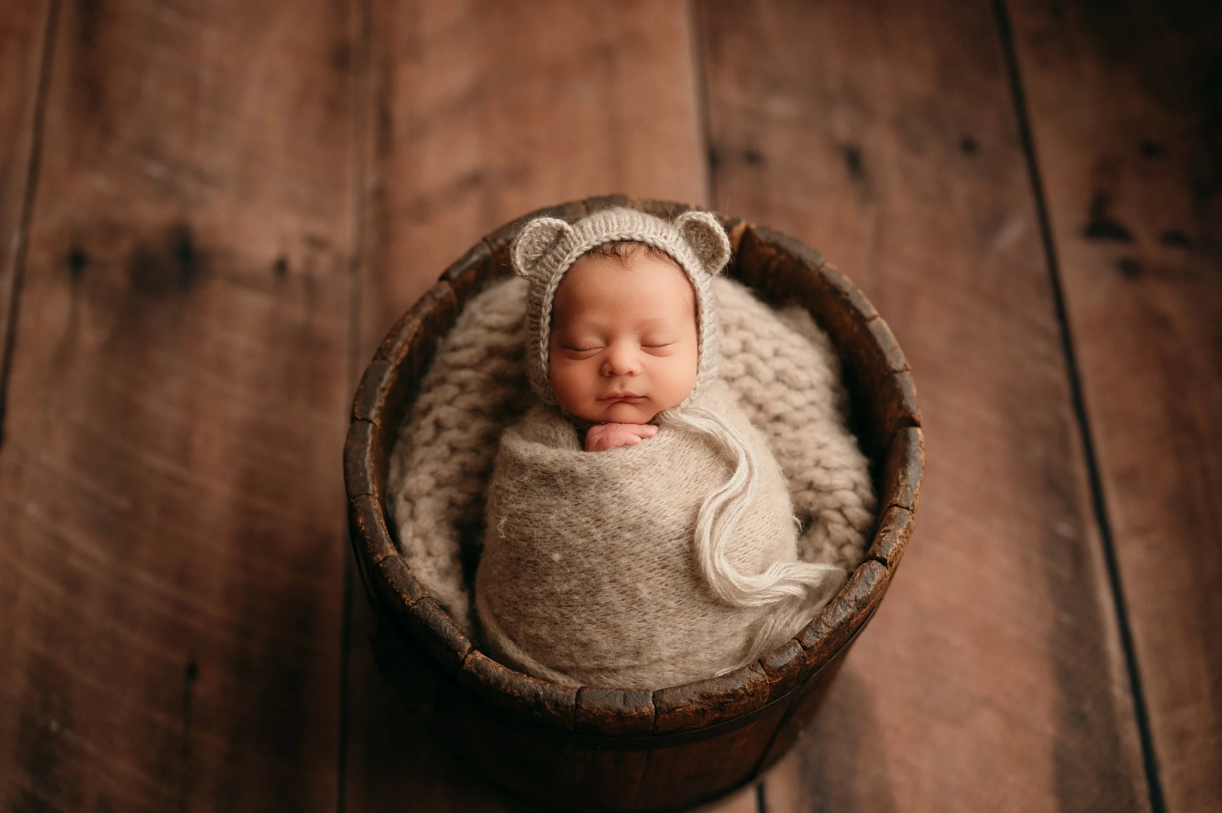 Maryland Newborn Photographer 1.jpg