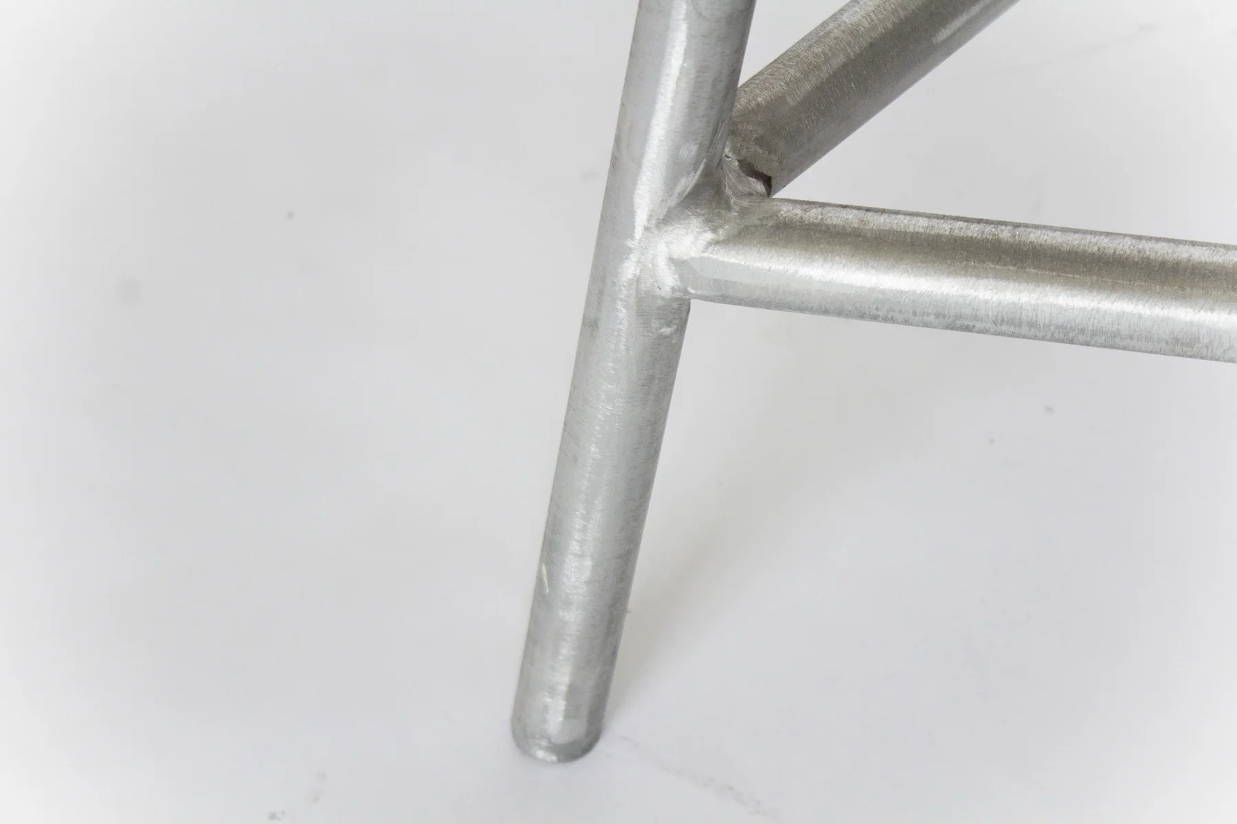 Faye Toogood_Spade Bar Stool_Naked_04.jpg