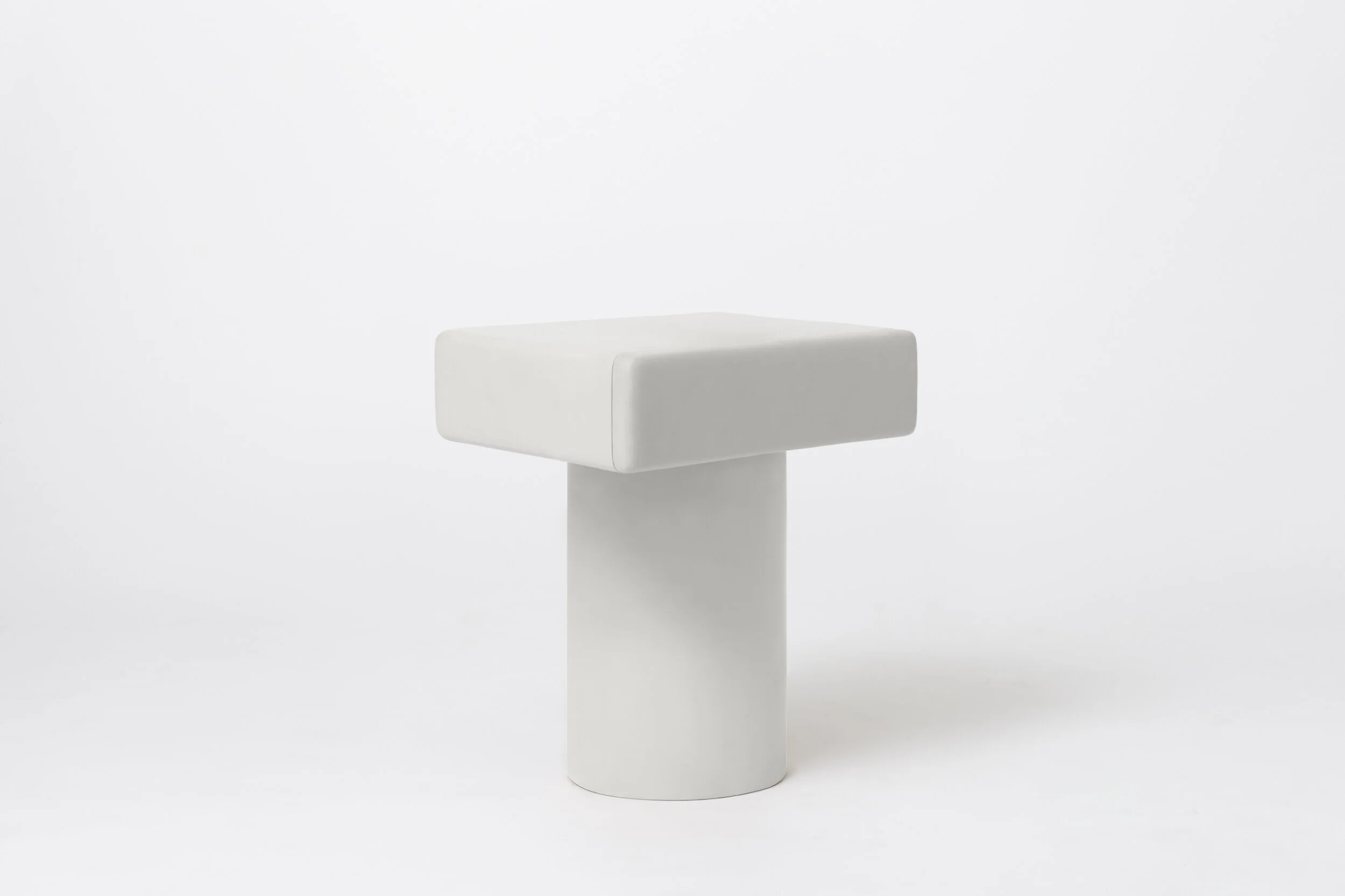 Nightstand_Soft Touch_Chalk_02.jpg