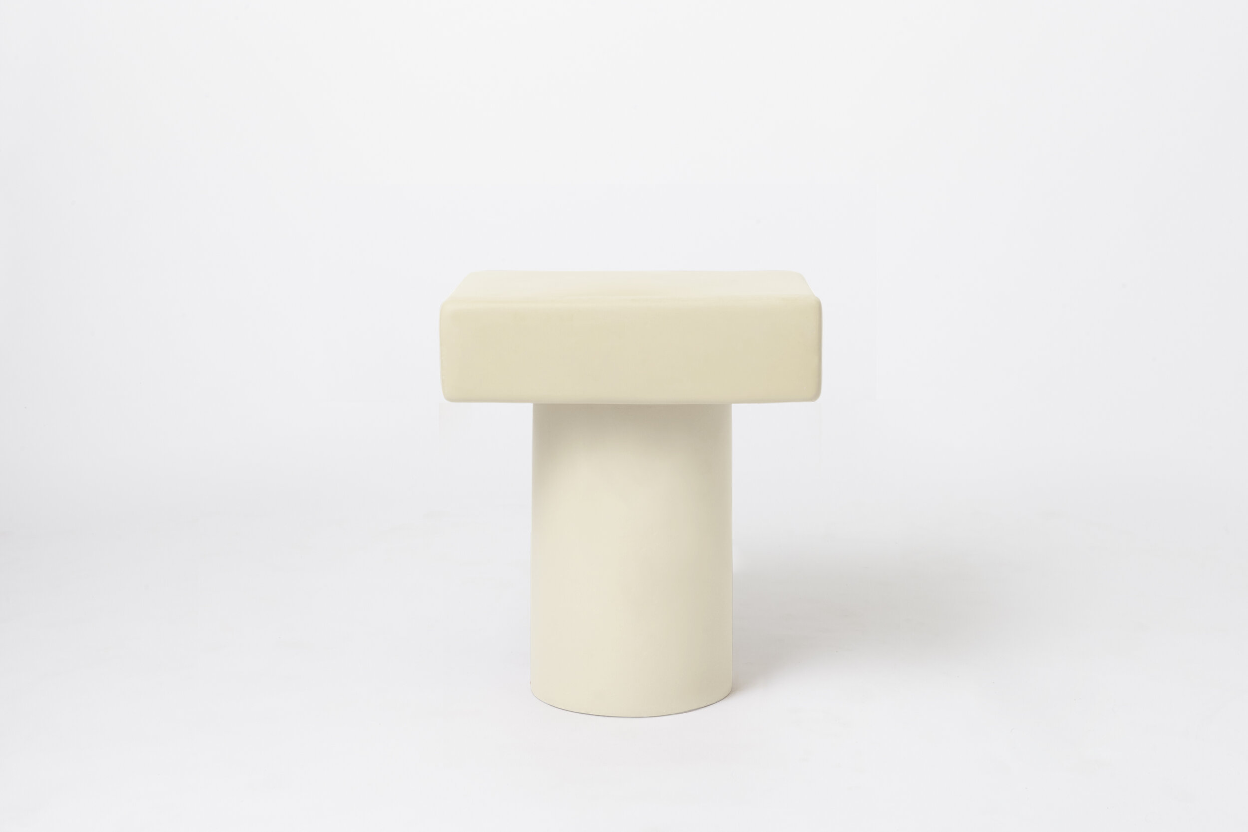 Nightstand_Soft Touch_Cream_01.jpg