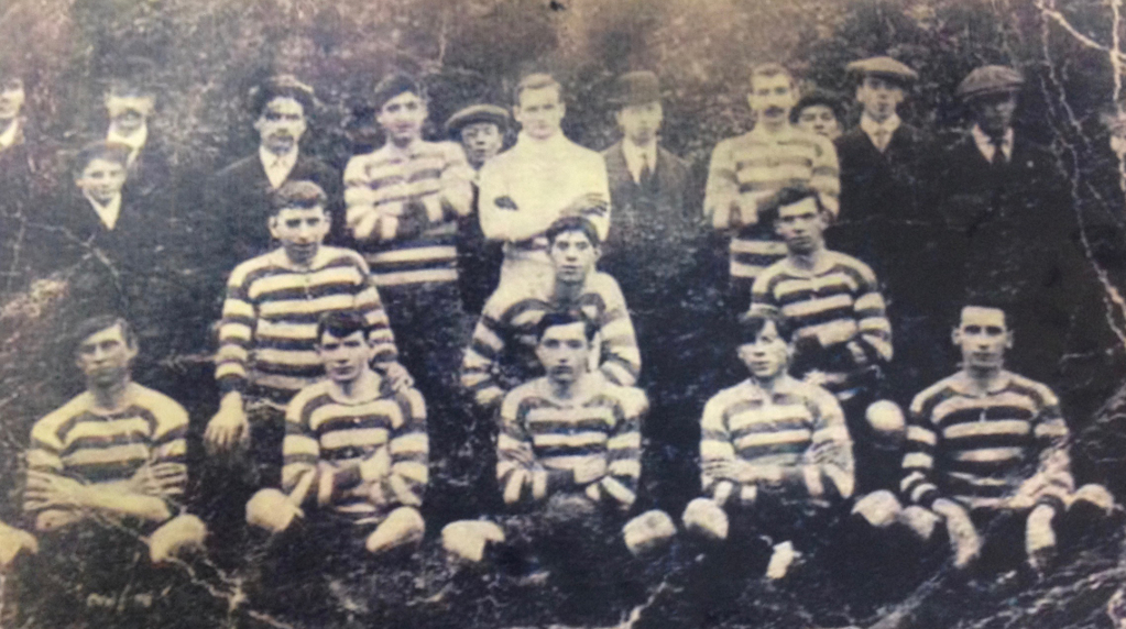  St Josephs / Forthill Soccer team 1914. Includes Paddy Mullen, Michael Conlon, Willie Durkan, Robert Clarke, Francie Currid, James Shannon, Phil Giblin, Georgie Scanlon. 