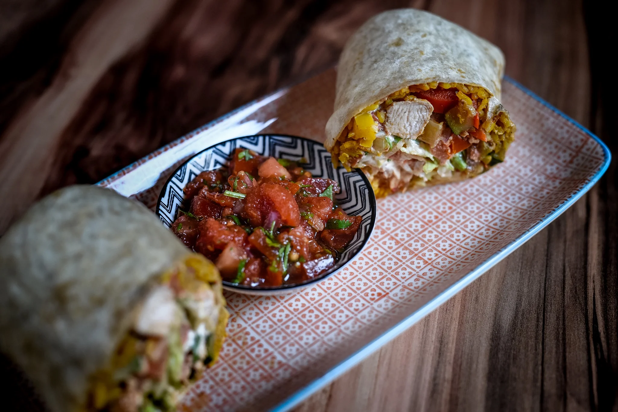 Foodtasterberlin x Berlin Burrito Company What’s better than watching the sunset with the best view over Berlin, eating super delicious Mexican food enjoying great music from a live DJ and drinking delicious drinks?