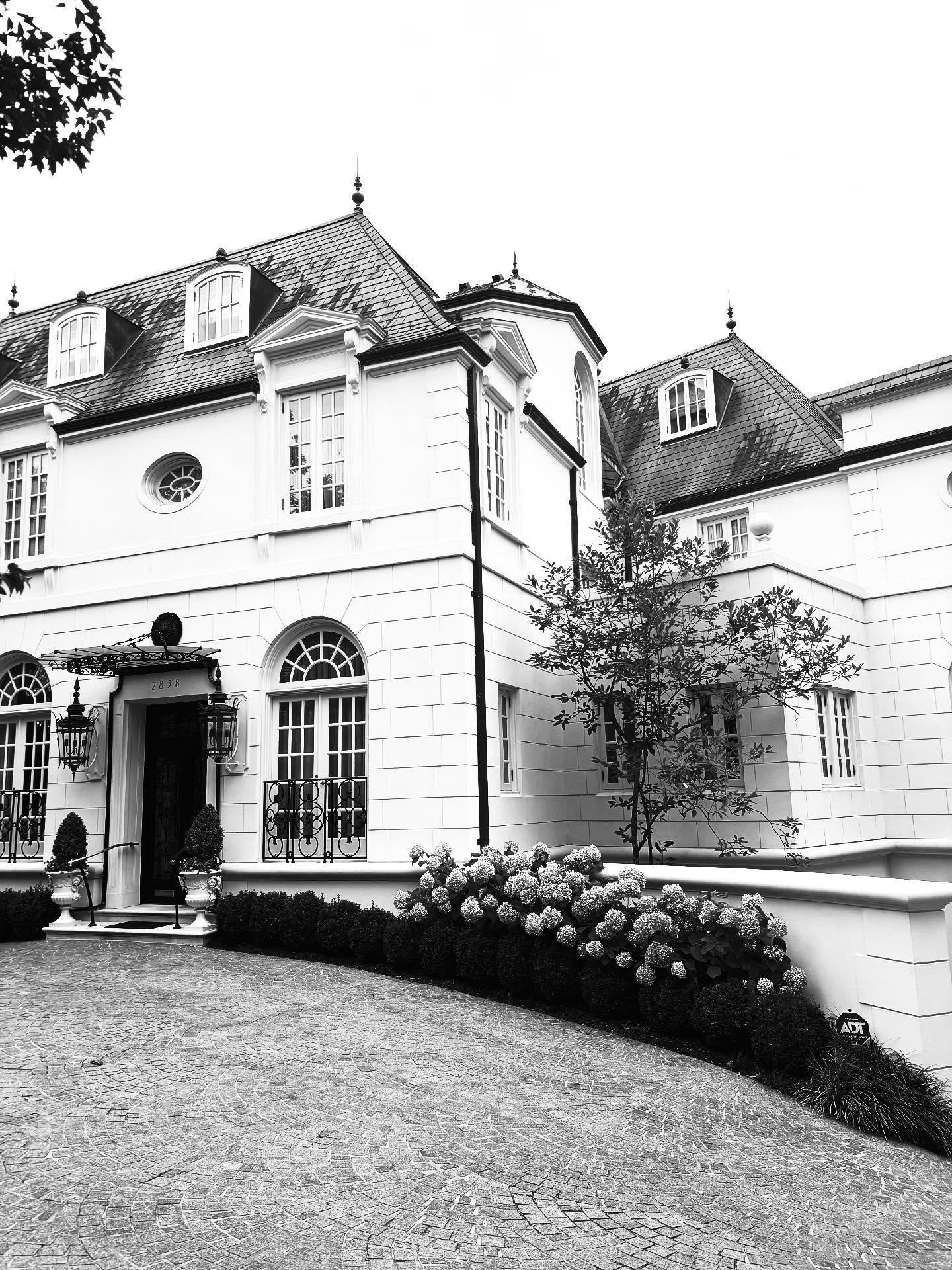 Played w/ @sweetsomethingjazz at a realtor open house in DC. If you want the place payments will only be $99,752/mo.