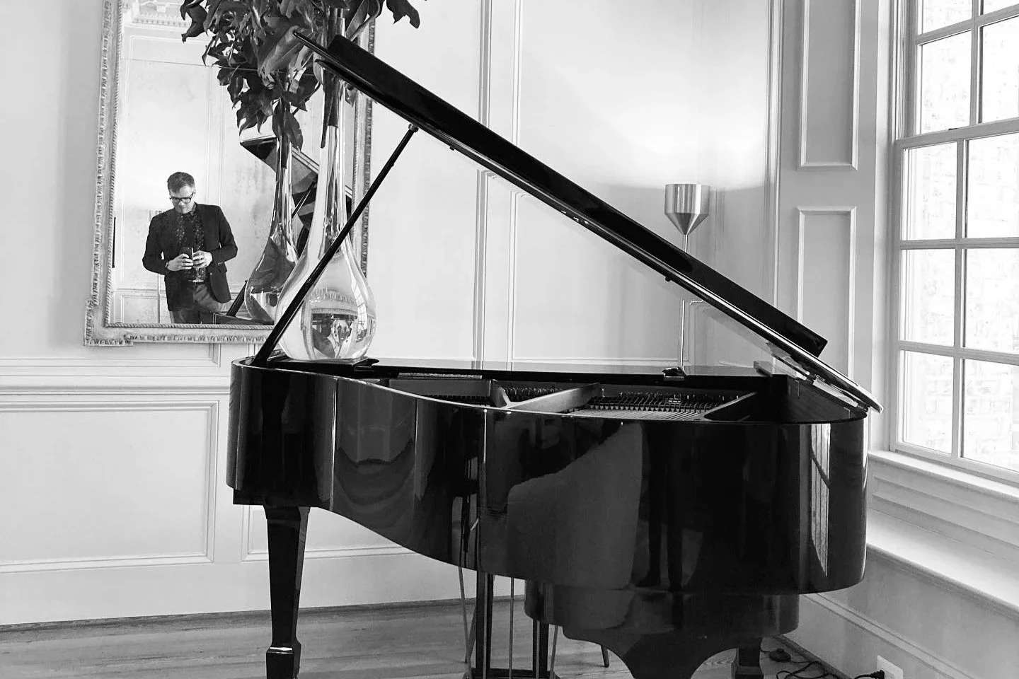 Solo Piano @ Salamander Middleburg