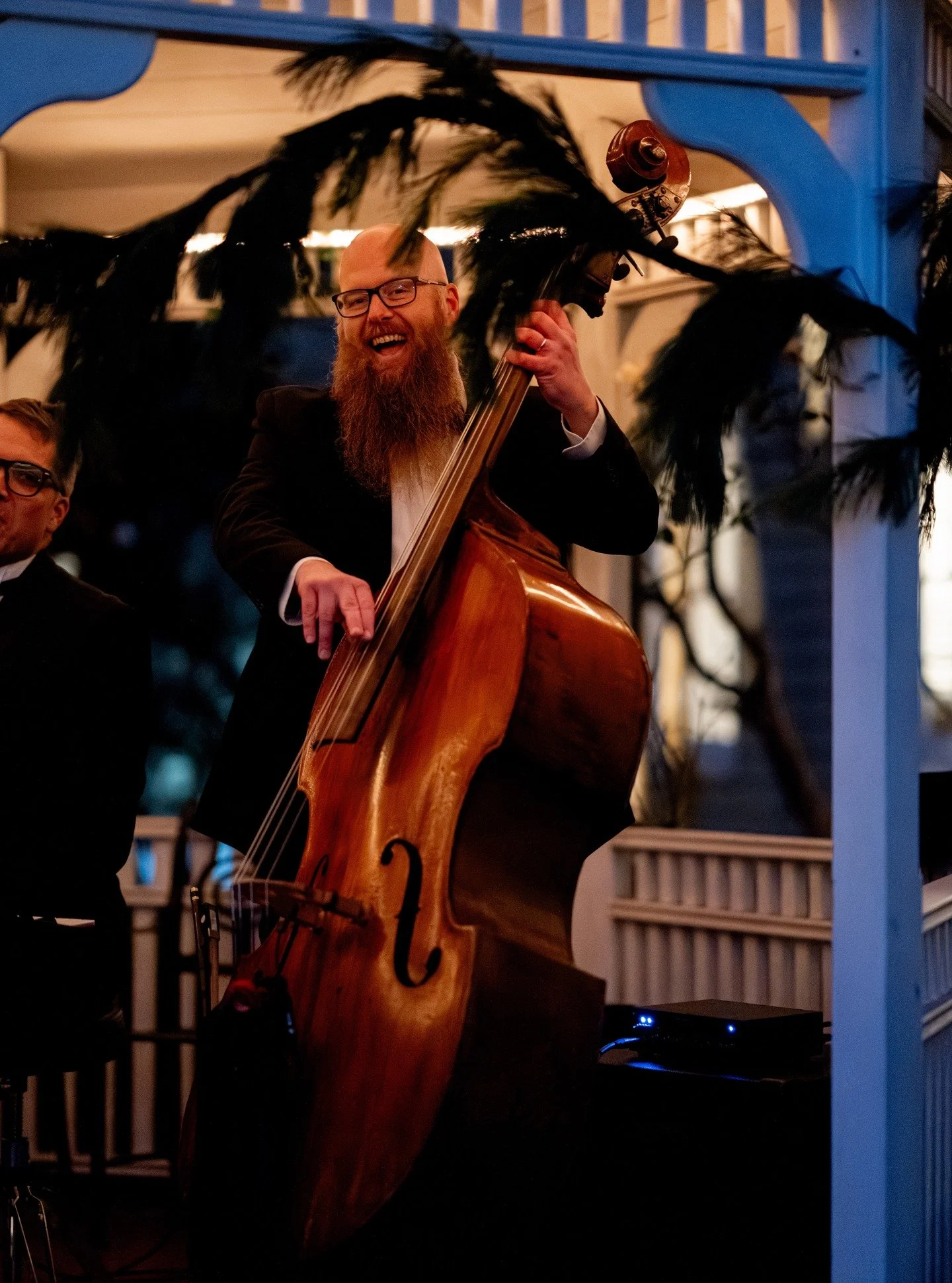 @birkbyhouse 
@mollymajherphotography 
@beardybass