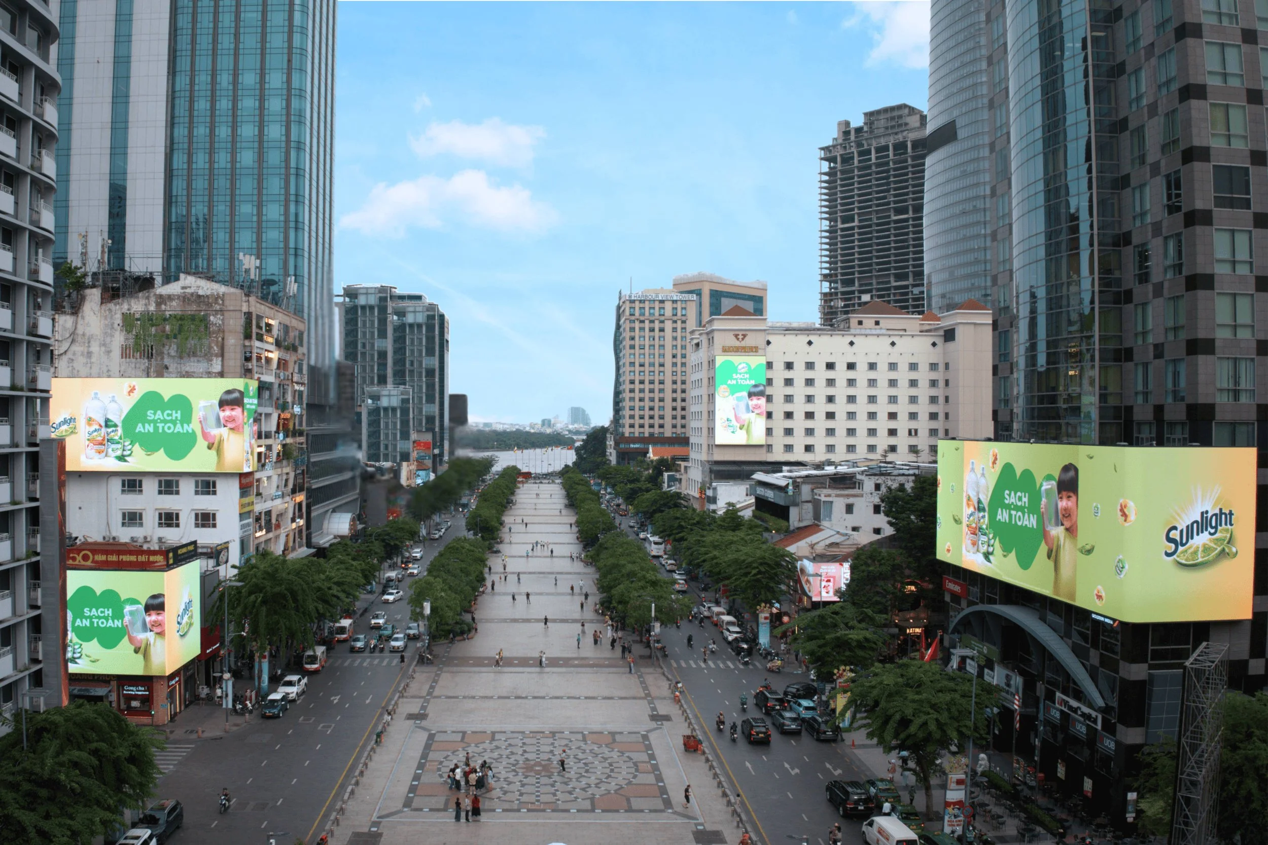 DOOH isn’t a bigger poster. It’s a moment-making system.